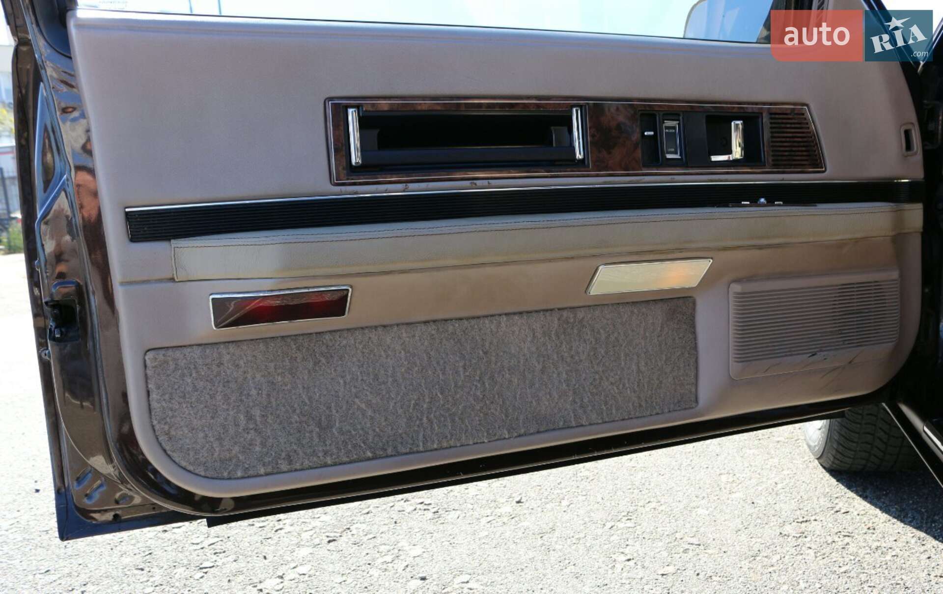 Buick Riviera 1989 VIN 1G4EZ11C4KU409295 фото оголошення 33 з 42