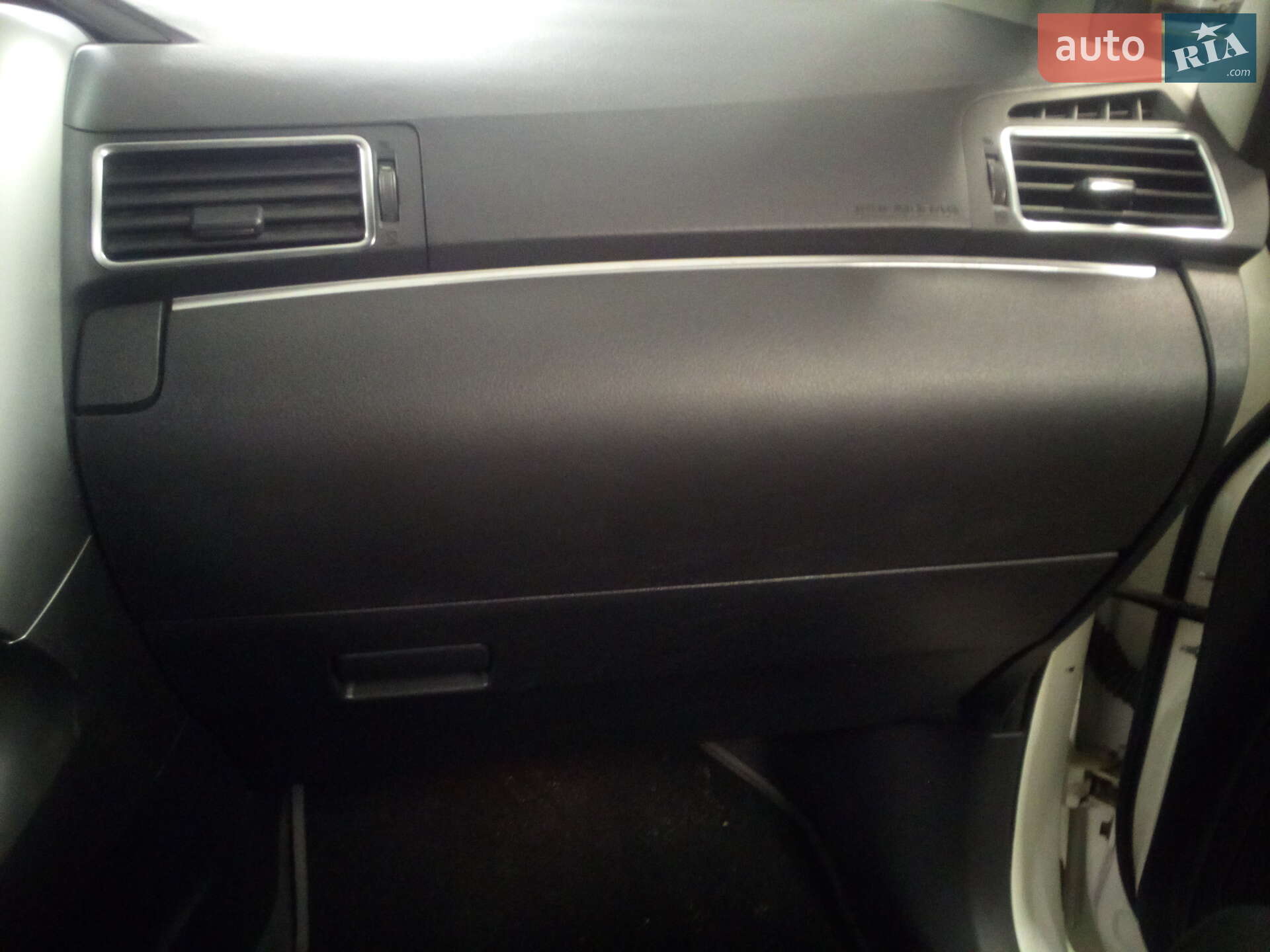Toyota Verso 2013 VIN NMTDD26RX0R085223 фото оголошення 15 з 24