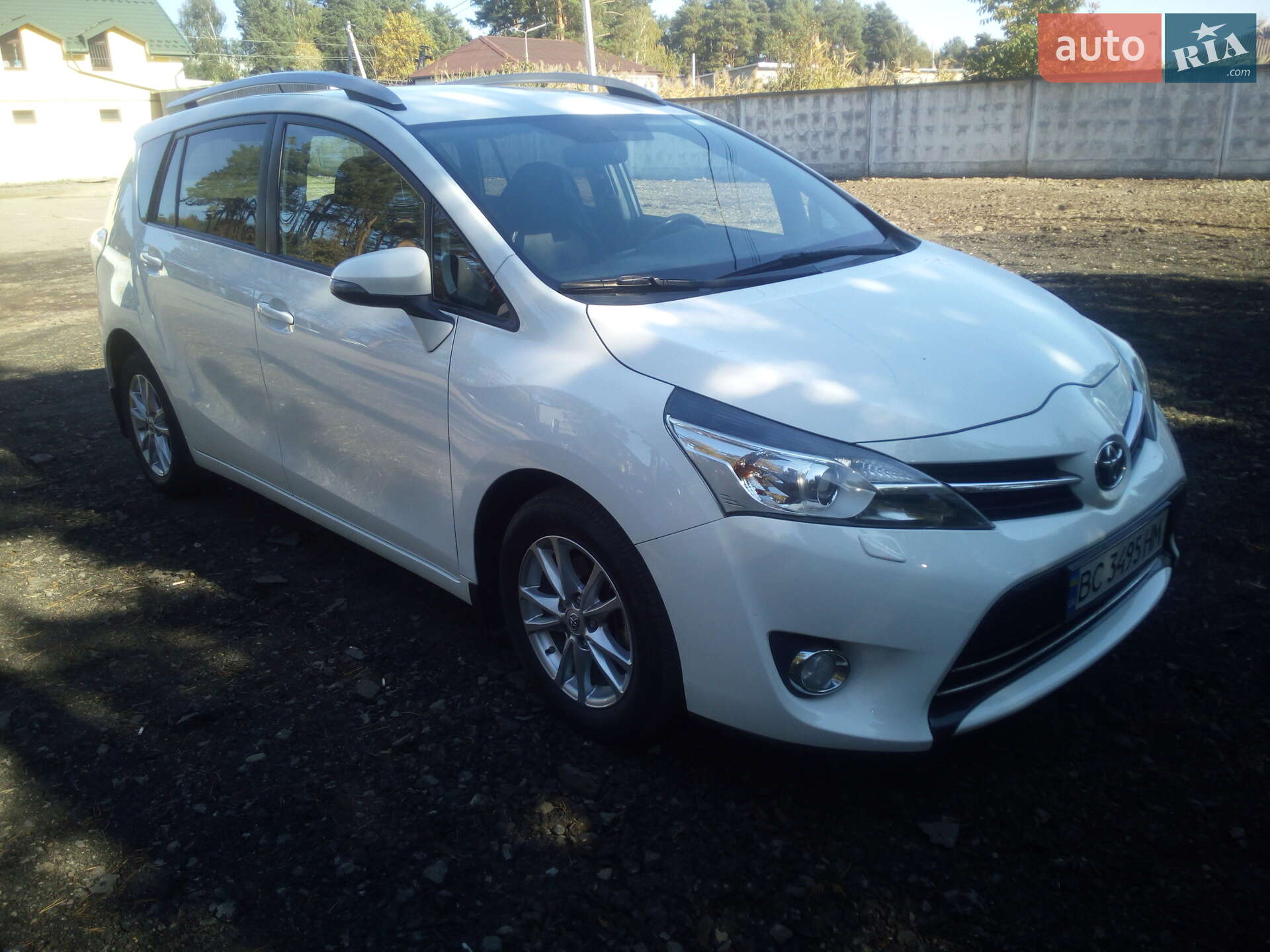 Toyota Verso 2013 VIN NMTDD26RX0R085223 фото оголошення 3 з 33