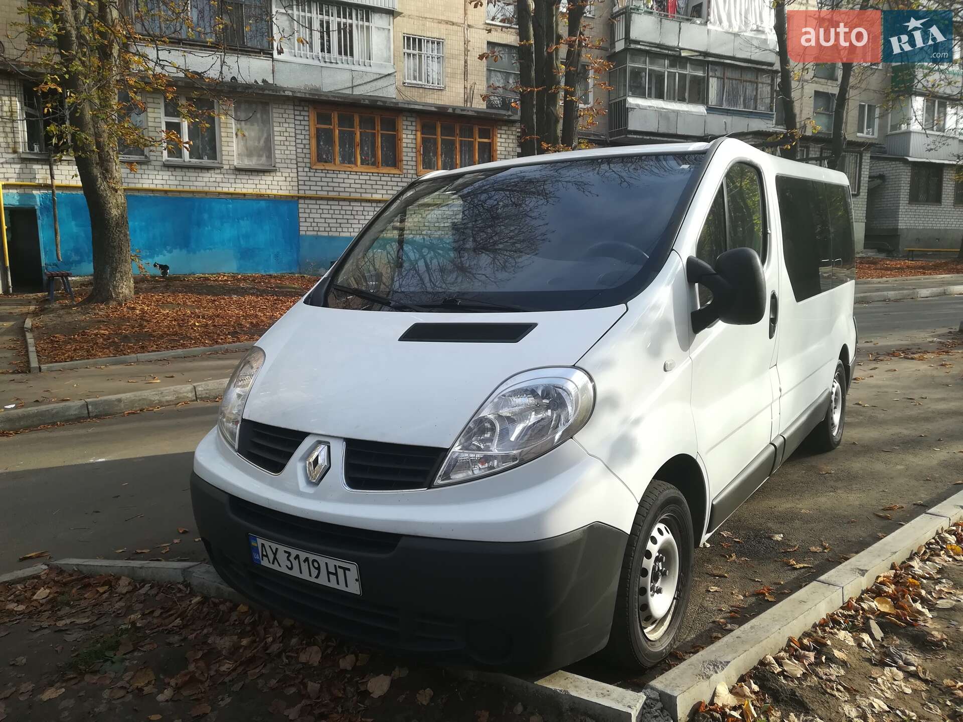 Renault Trafic 2010 VIN VF1FLBHA6BV393868 фото оголошення 3 з 12