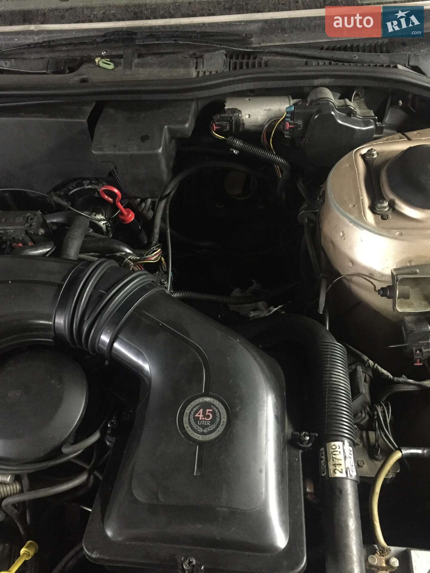 Cadillac Fleetwood 1990 VIN 1G6CB5335L4294893 фото оголошення 25 з 49