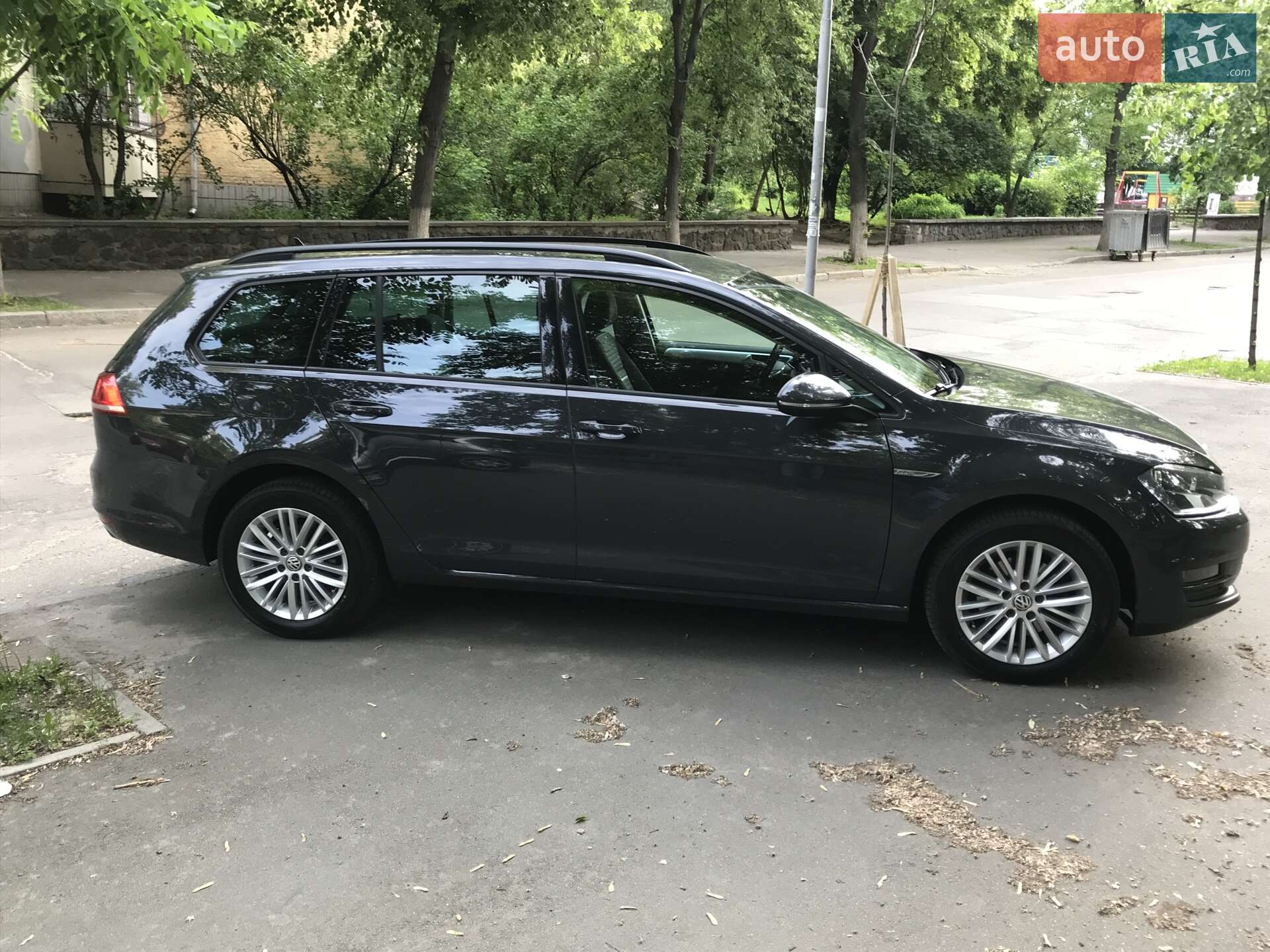 Volkswagen Golf 2014 VIN WVWZZZAUZFP524341 фото оголошення 5 з 39