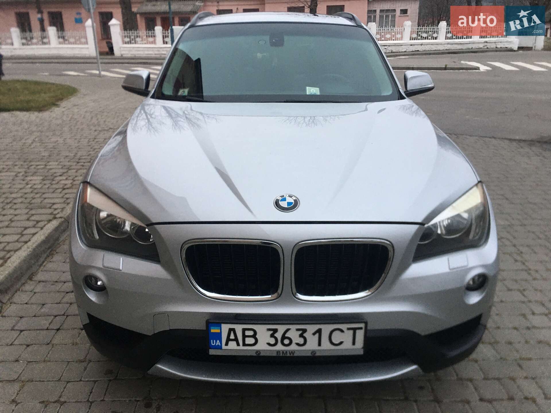 BMW X1 2013 VIN WBAVL1C50DVR92205 фото оголошення 2 з 20