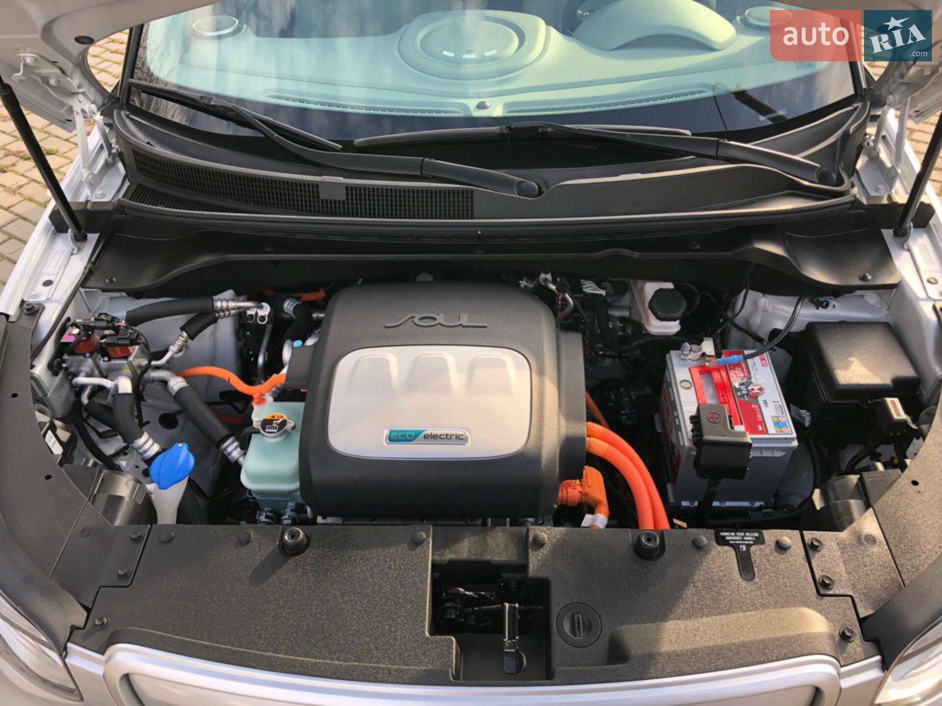 Kia Soul 2016 VIN KNDJP3AE5G7016739 фото оголошення 10 з 33