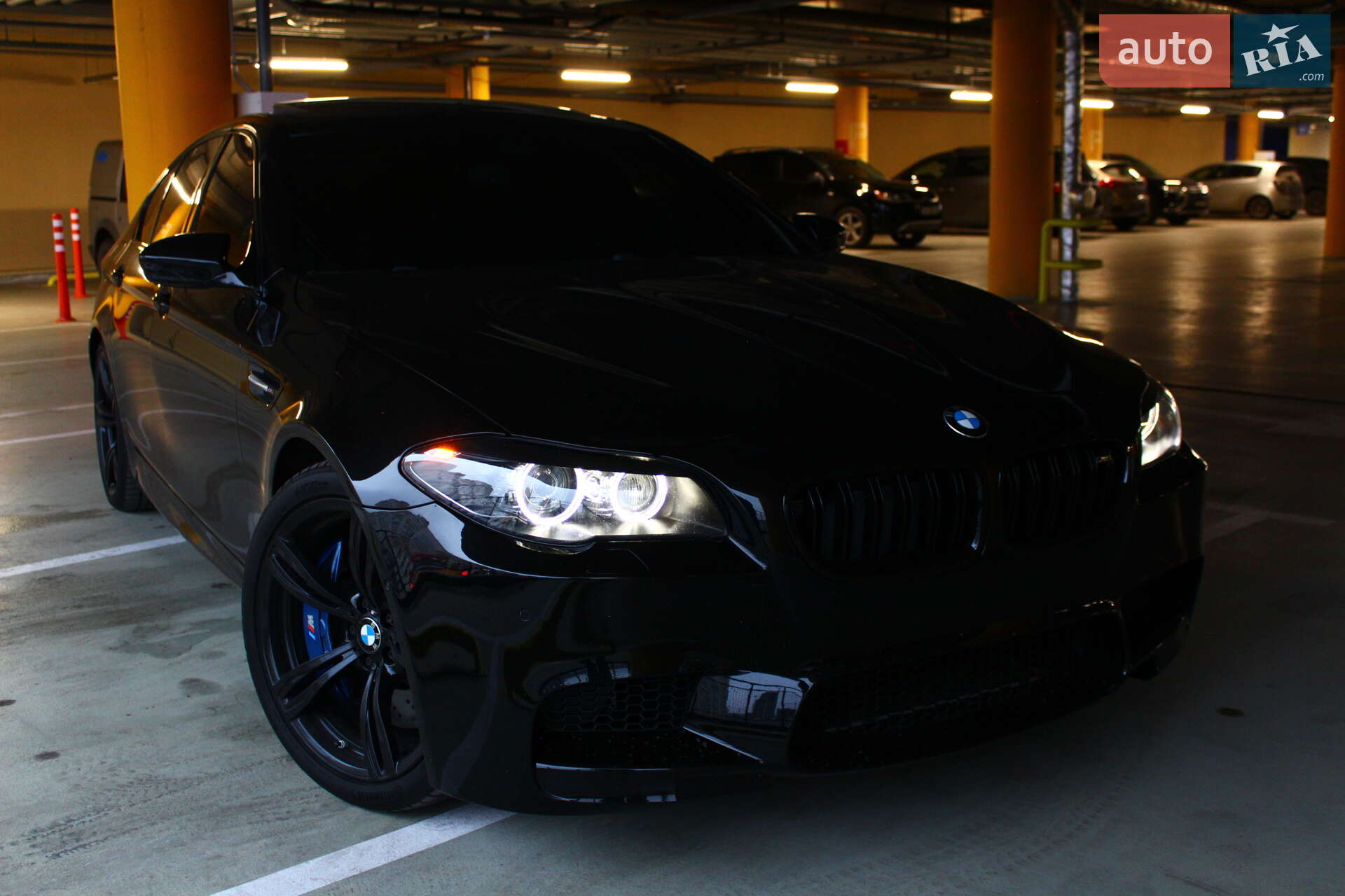 BMW M5 2013 VIN WBSFV9C50DD096596 фото оголошення 4 з 14
