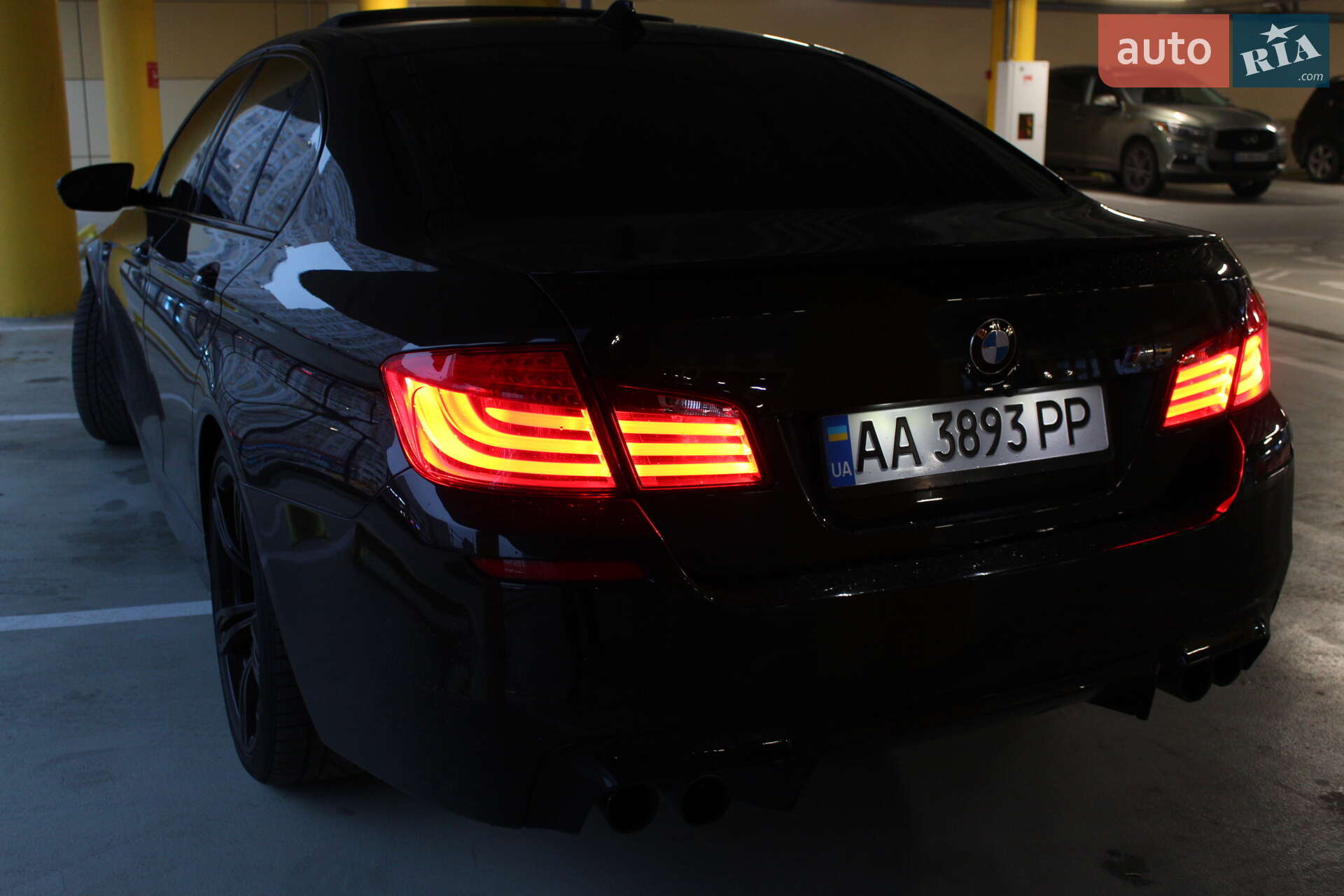 BMW M5 2013 VIN WBSFV9C50DD096596 фото оголошення 8 з 14