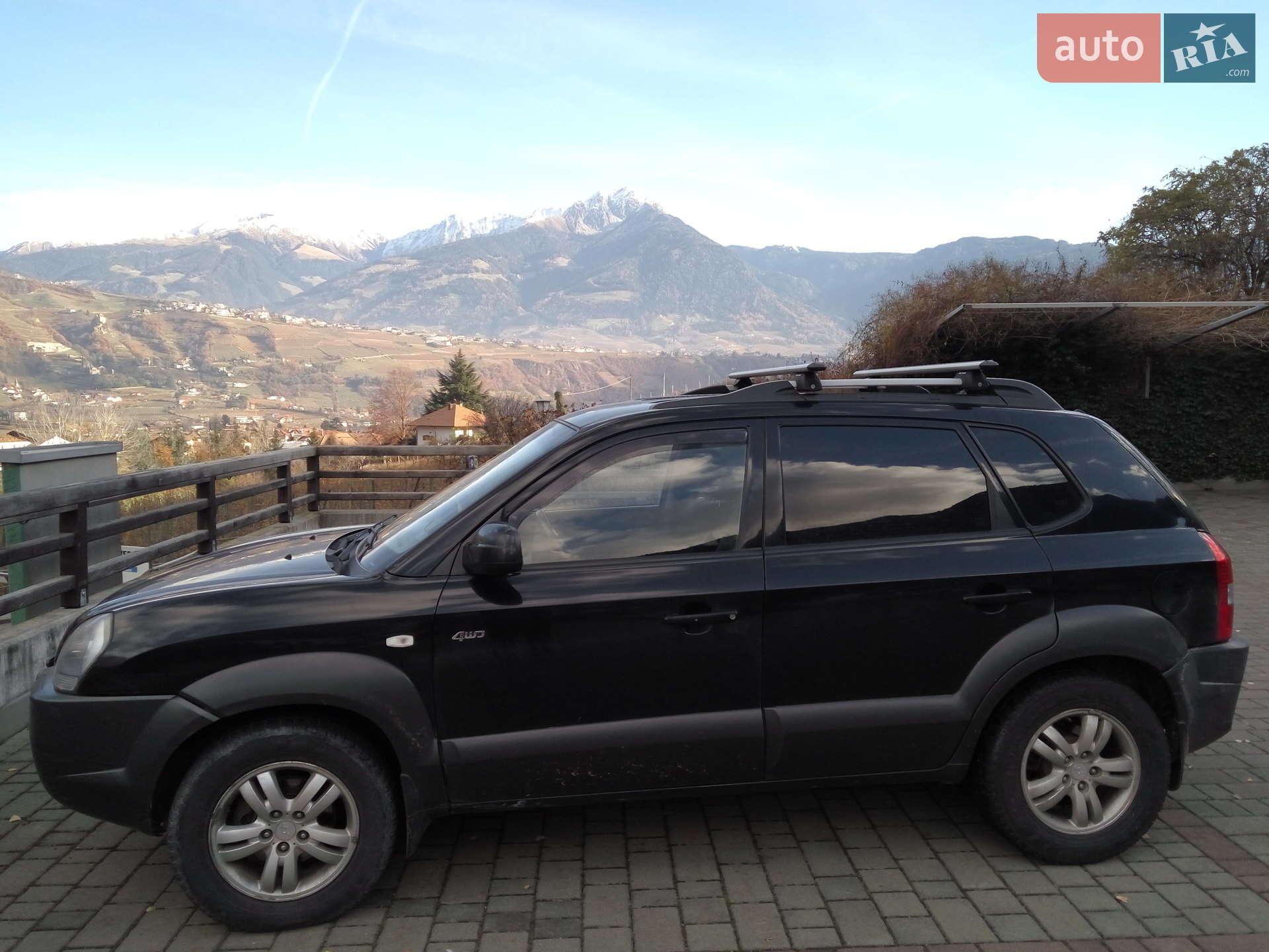 Hyundai Tucson 2008 VIN KMHJN81VP7U735065 фото оголошення 3 з 24