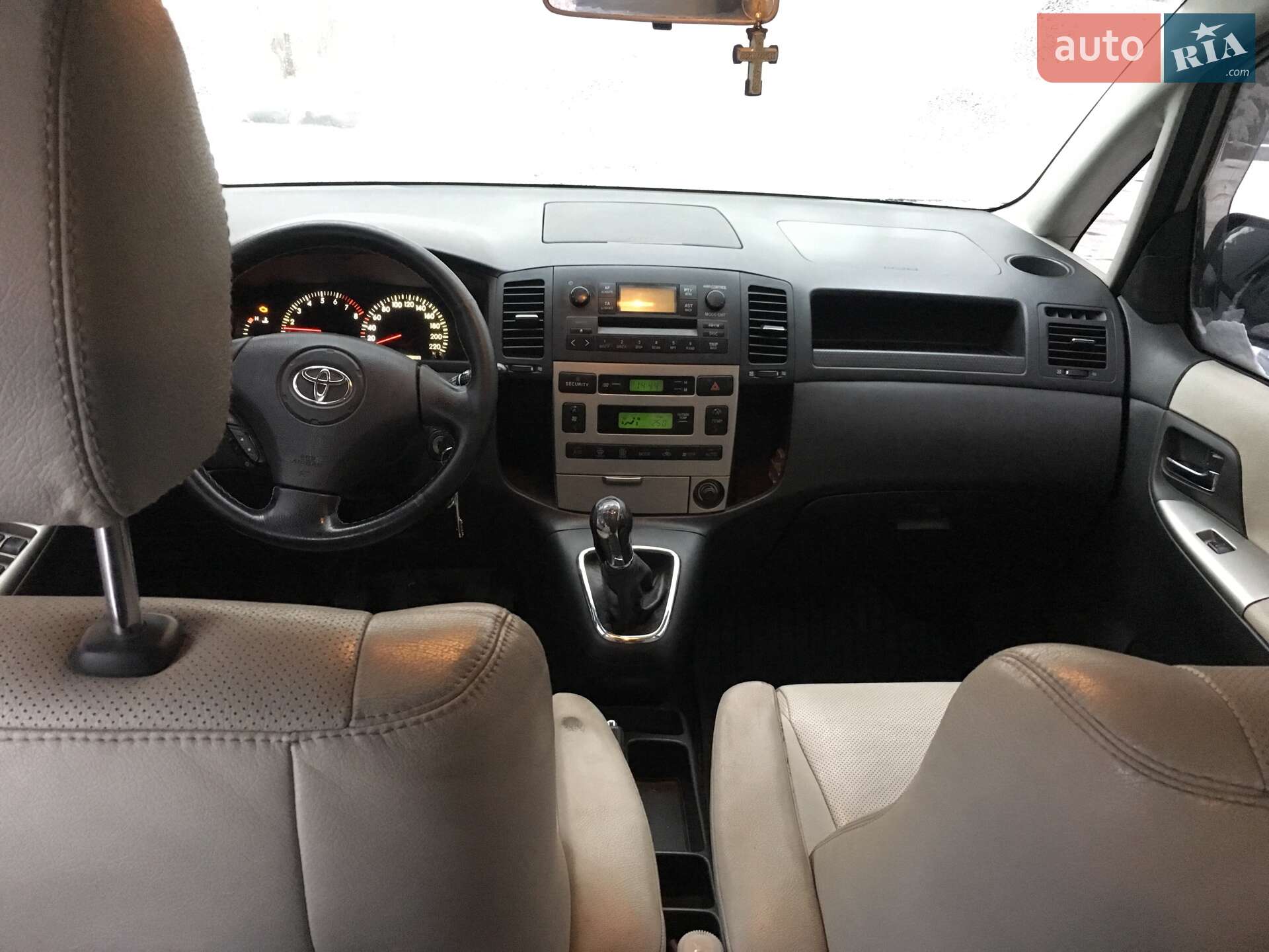 Toyota Corolla Verso 2003 VIN JTDEZ28E203037167 фото оголошення 10 з 14
