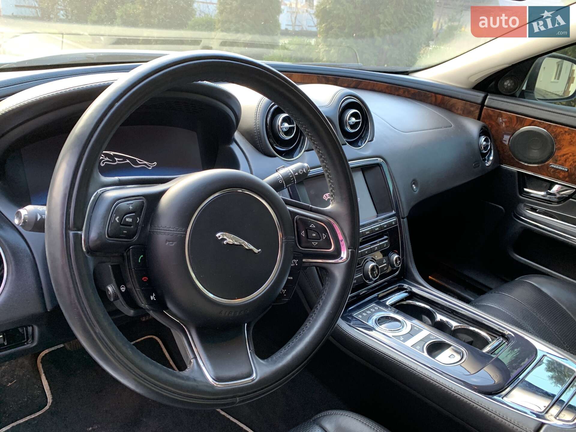 Jaguar XJ 2012 VIN SAJWA1C7XD8V39658 фото оголошення 18 з 23
