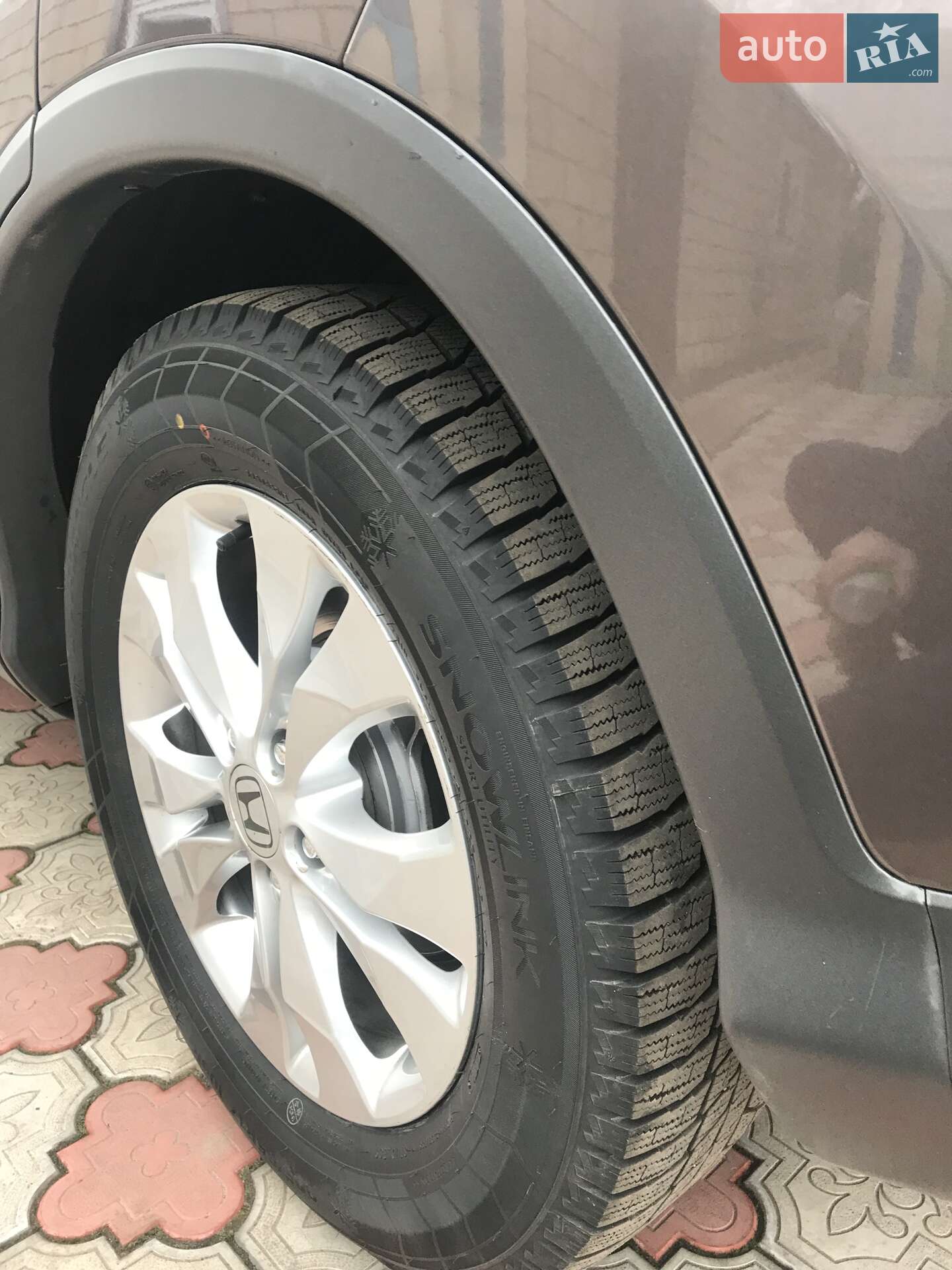 Honda CR-V 2014 VIN SHSRE6880EU009233 фото оголошення 9 з 14