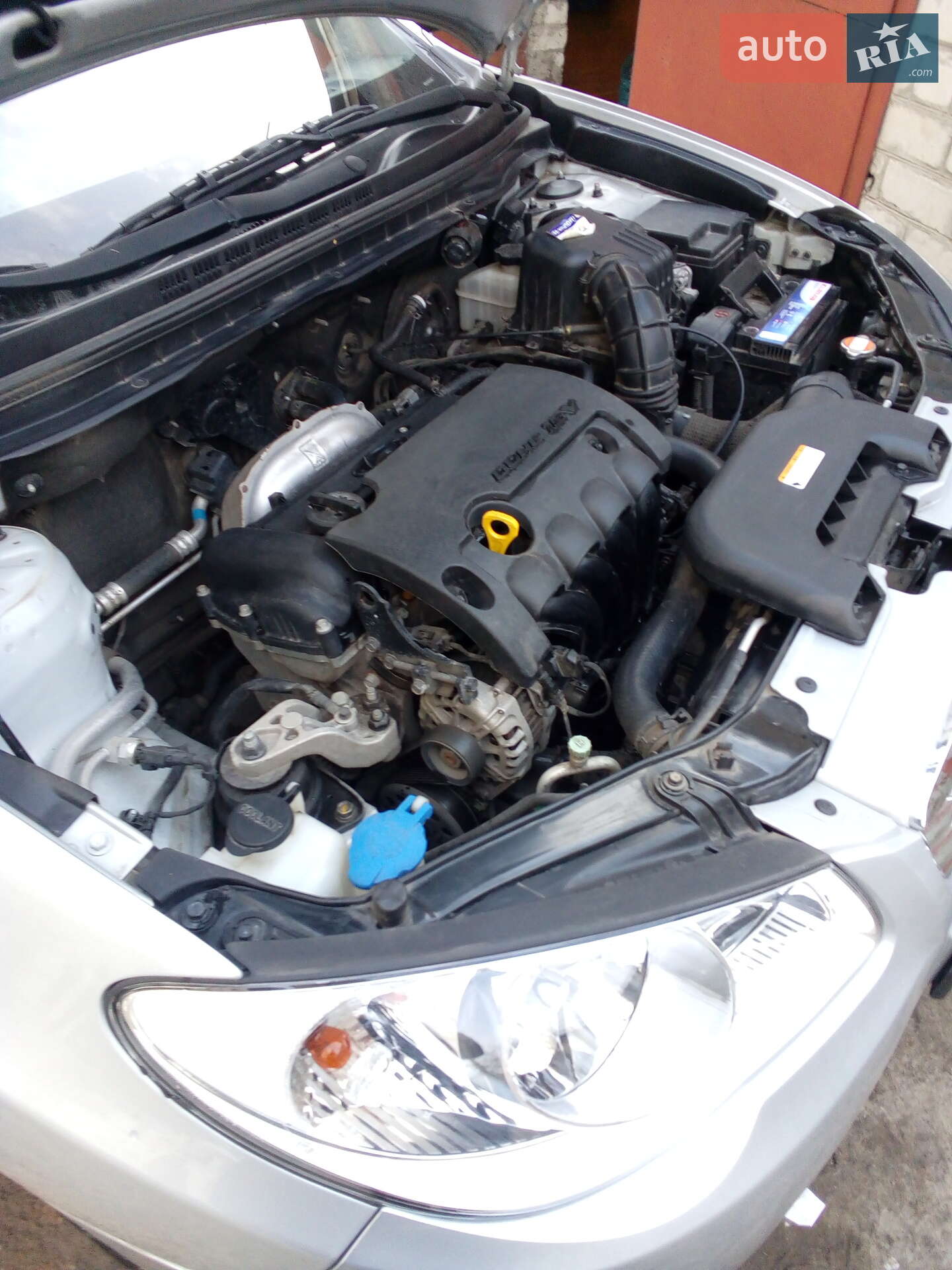 Hyundai Elantra 2011 VIN KMHDU41BABU228617 фото оголошення 6 з 10