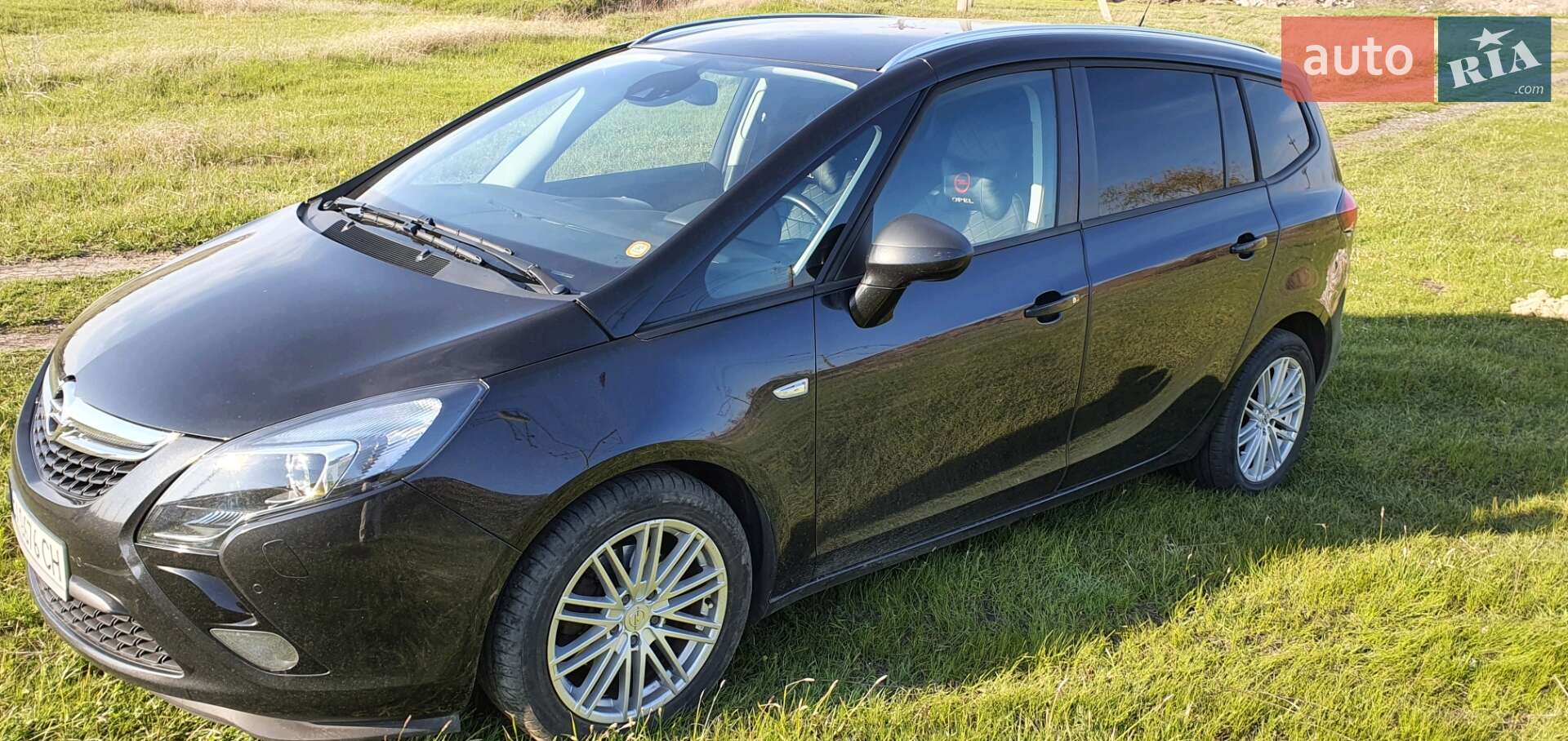 Opel Zafira Tourer 2014 VIN W0LPD9E32E2075318 фото оголошення 7 з 14