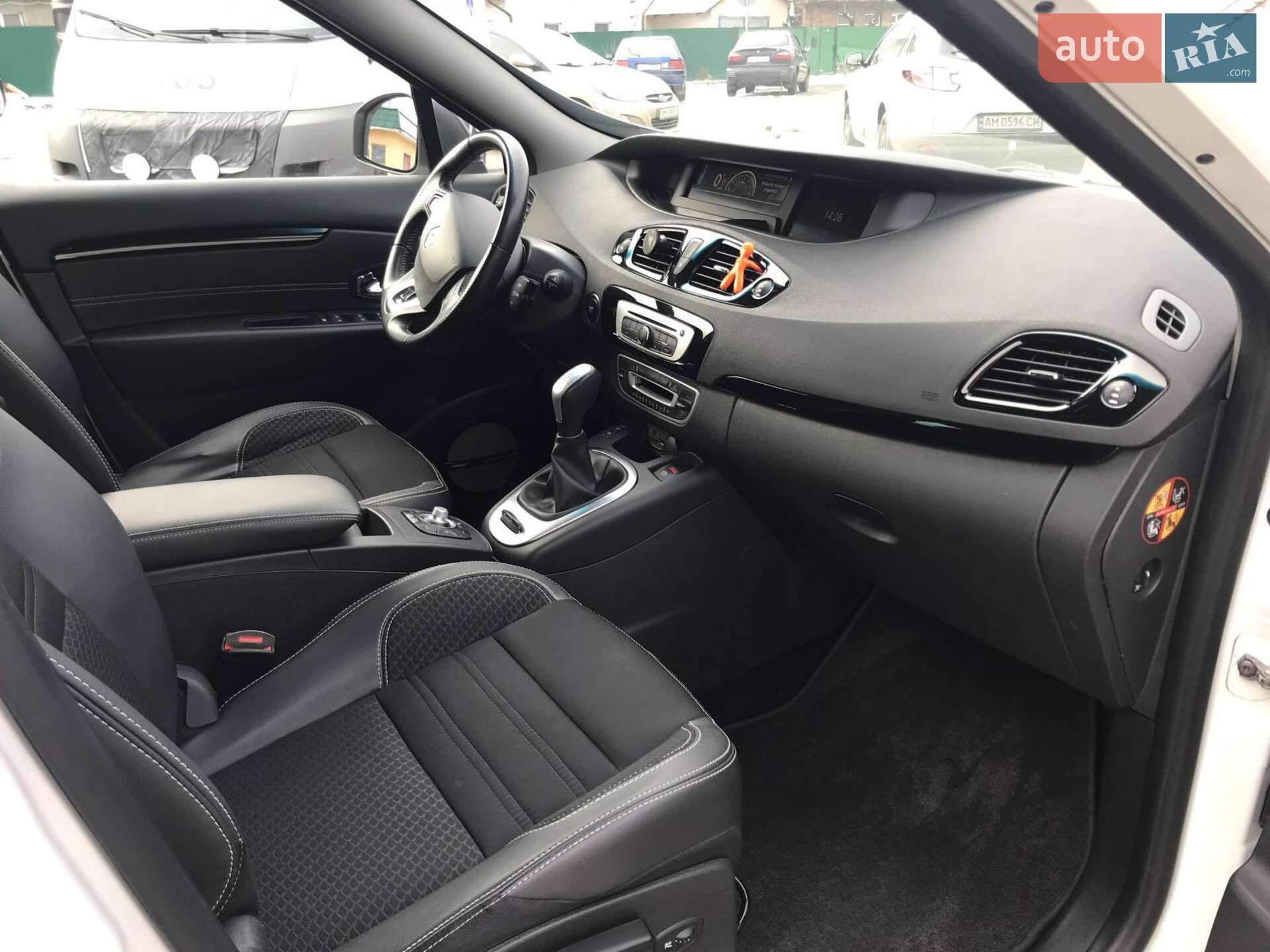 Renault Megane Scenic 2015 VIN VF1JZM6A352803584 фото оголошення 14 з 31