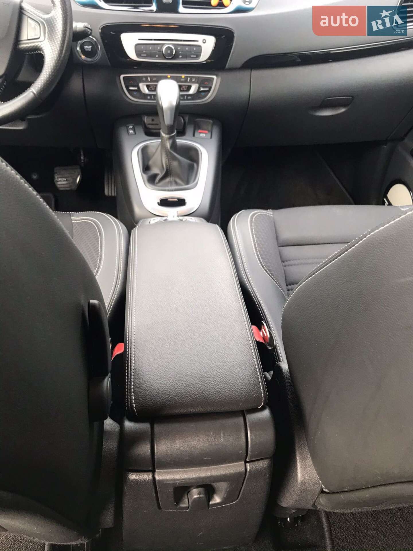 Renault Megane Scenic 2015 VIN VF1JZM6A352803584 фото оголошення 16 з 31