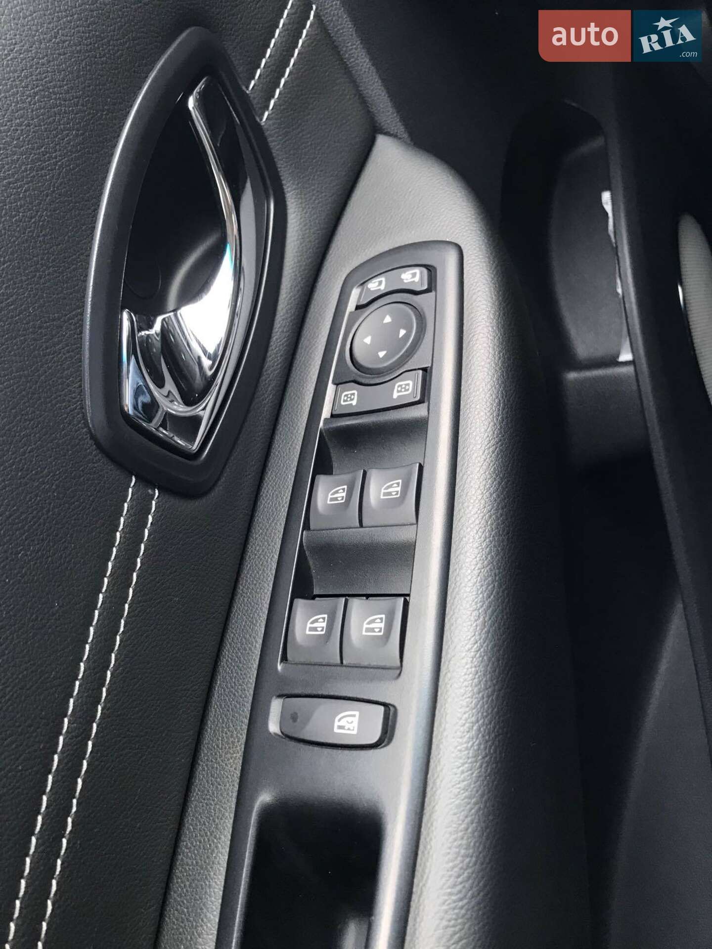 Renault Megane Scenic 2015 VIN VF1JZM6A352803584 фото оголошення 23 з 31