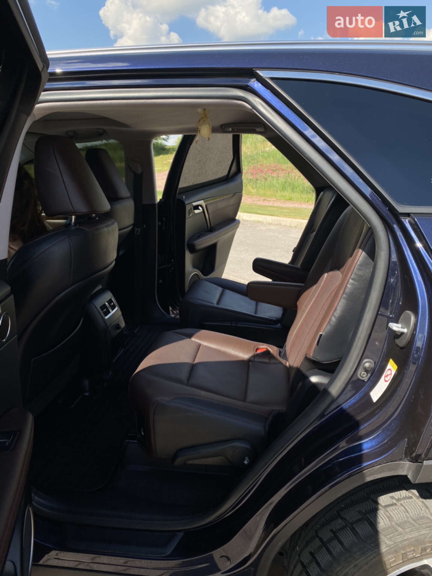 Lexus RX 2018 VIN JTJDGKCA5J2001337 фото оголошення 18 з 25