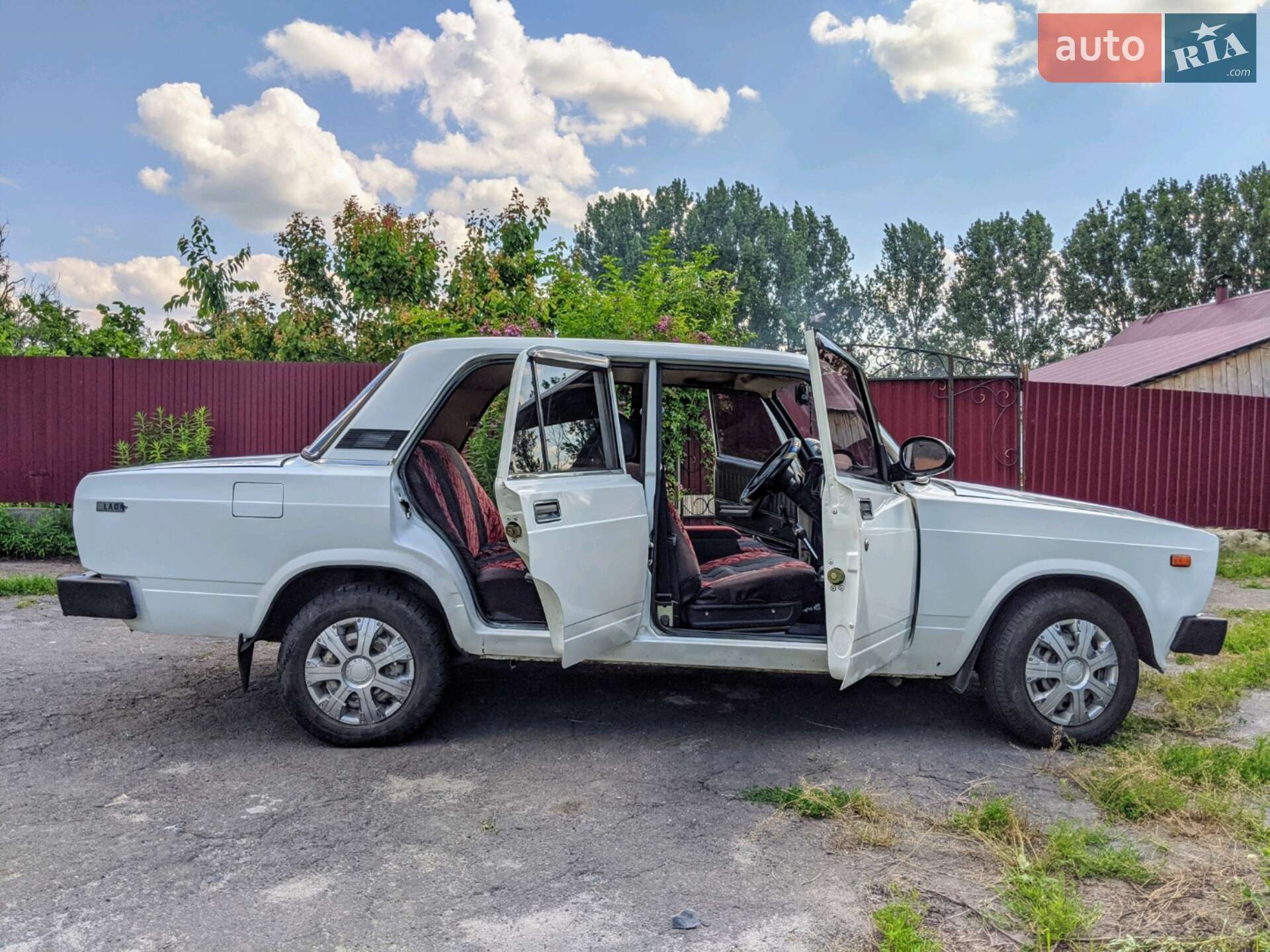 ВАЗ / Lada 2105 1992 VIN XTA210570N1258355 фото оголошення 9 з 10