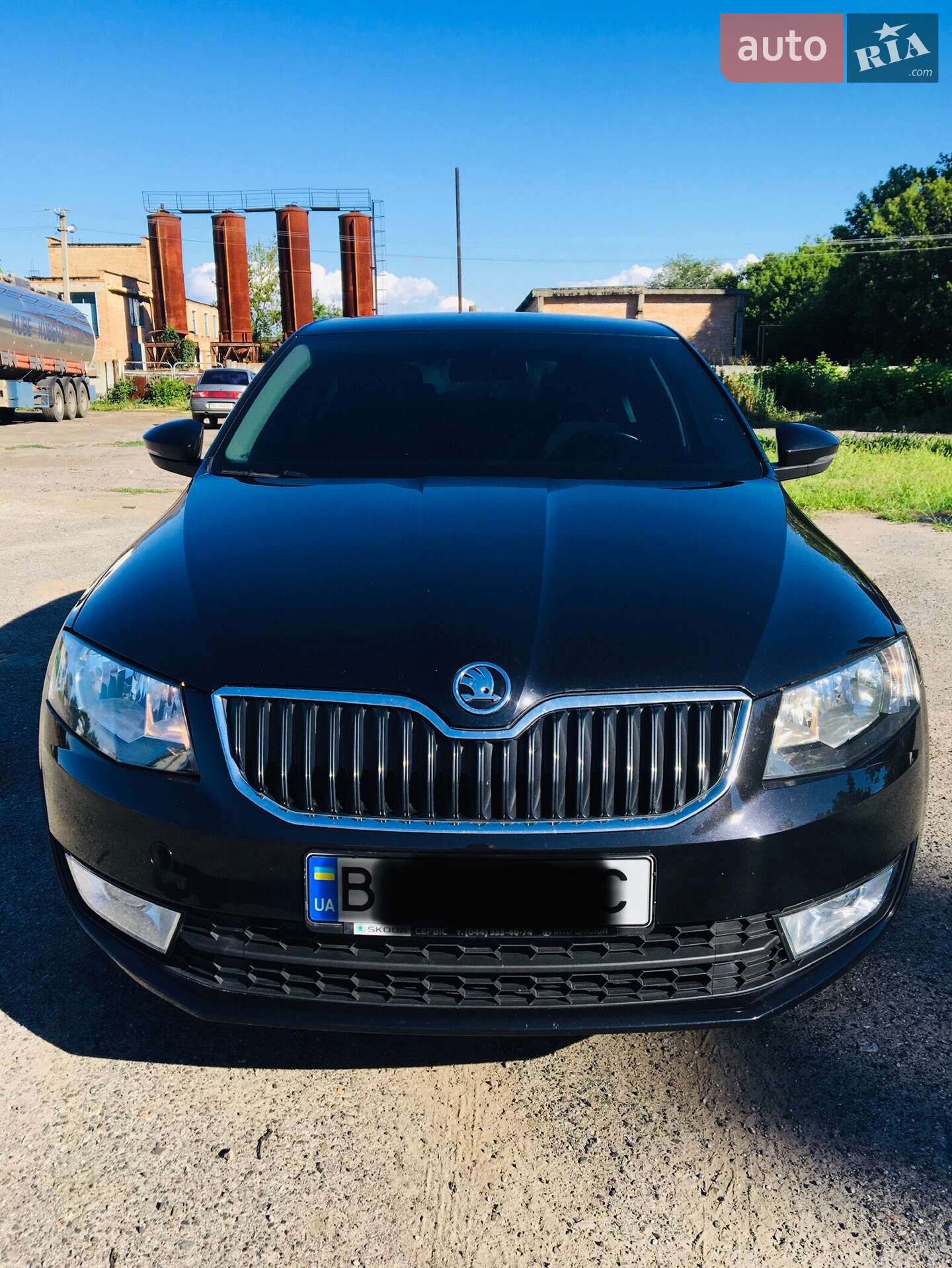 Skoda Octavia 2017 VIN TMBAD2NE9HB007358 фото оголошення 3 з 31