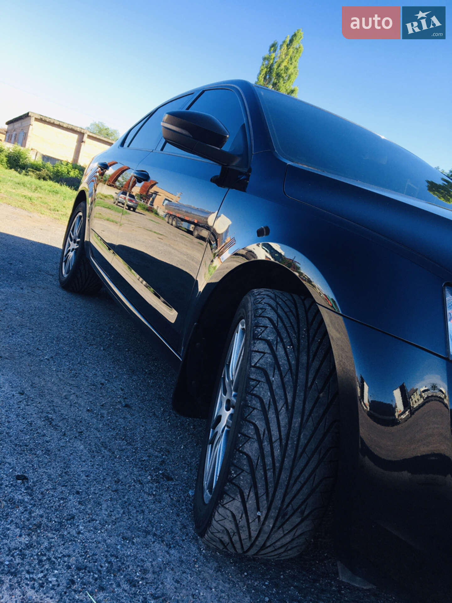 Skoda Octavia 2017 VIN TMBAD2NE9HB007358 фото оголошення 8 з 31