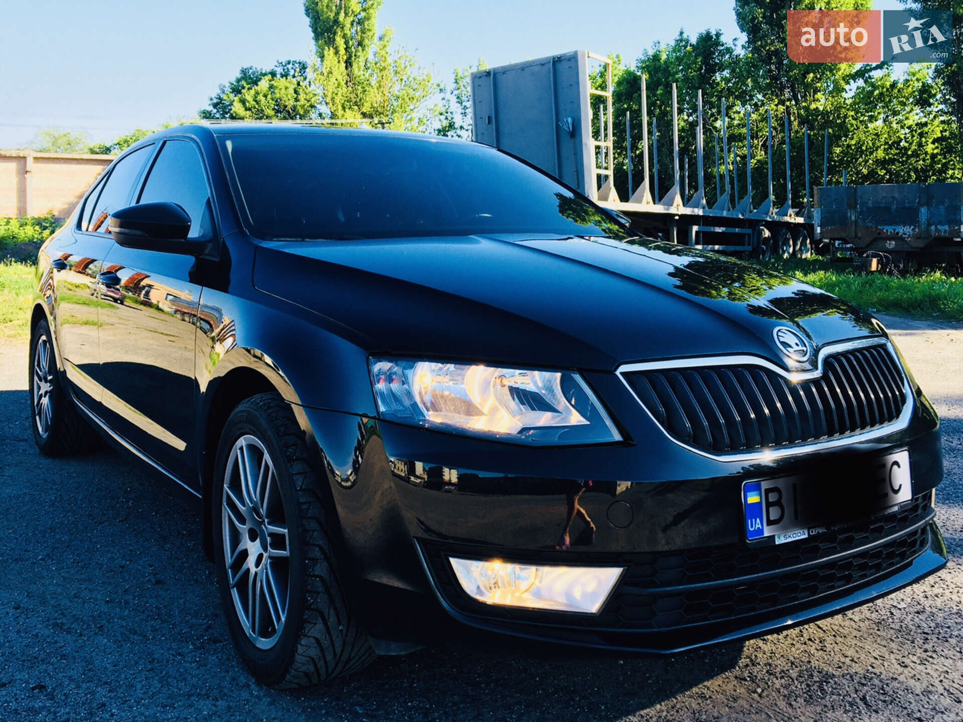 Skoda Octavia 2017 VIN TMBAD2NE9HB007358 фото оголошення 12 з 31