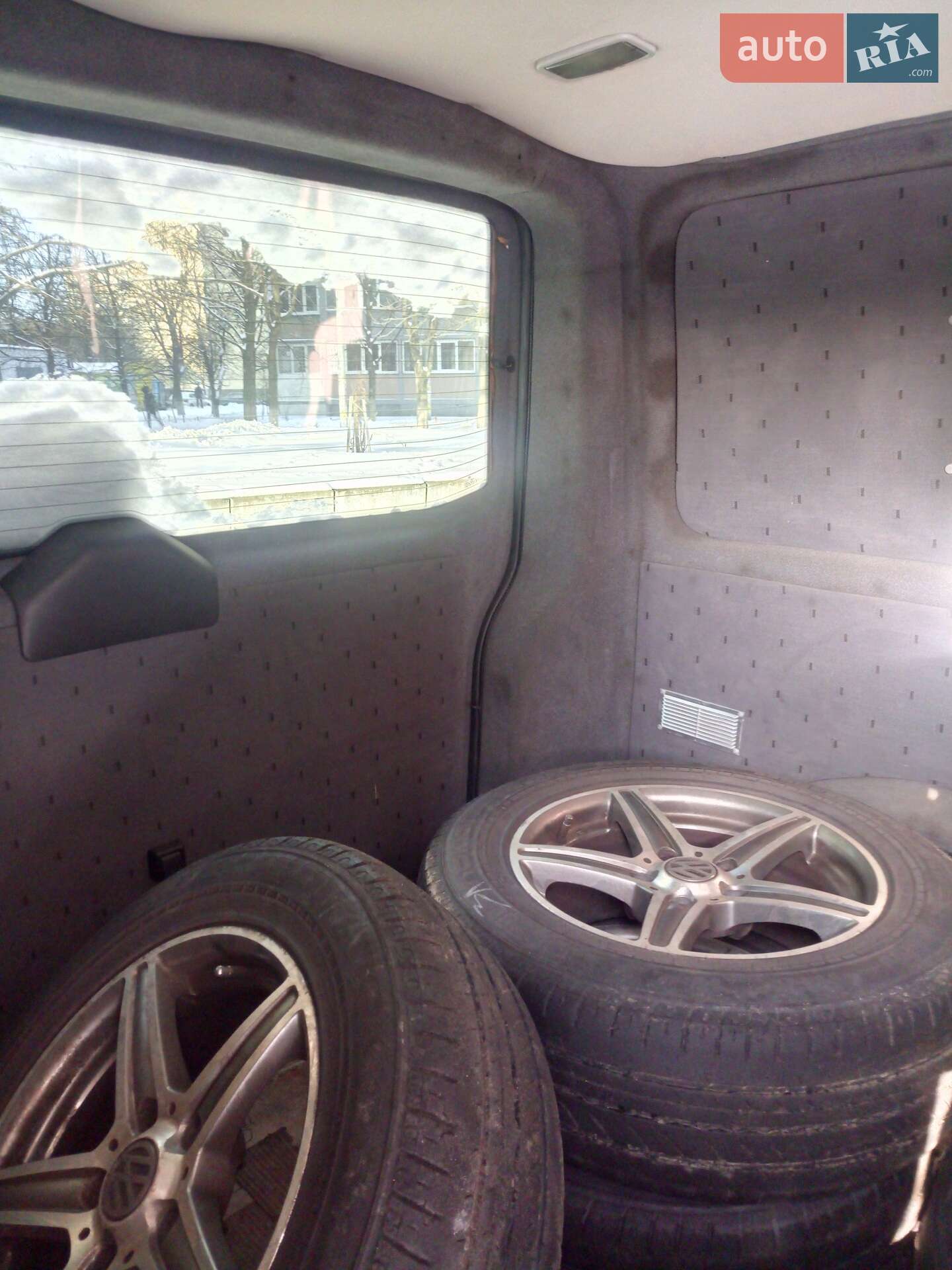 Volkswagen Transporter 2004 VIN WV1ZZZ7HZ4H088853 фото оголошення 6 з 6
