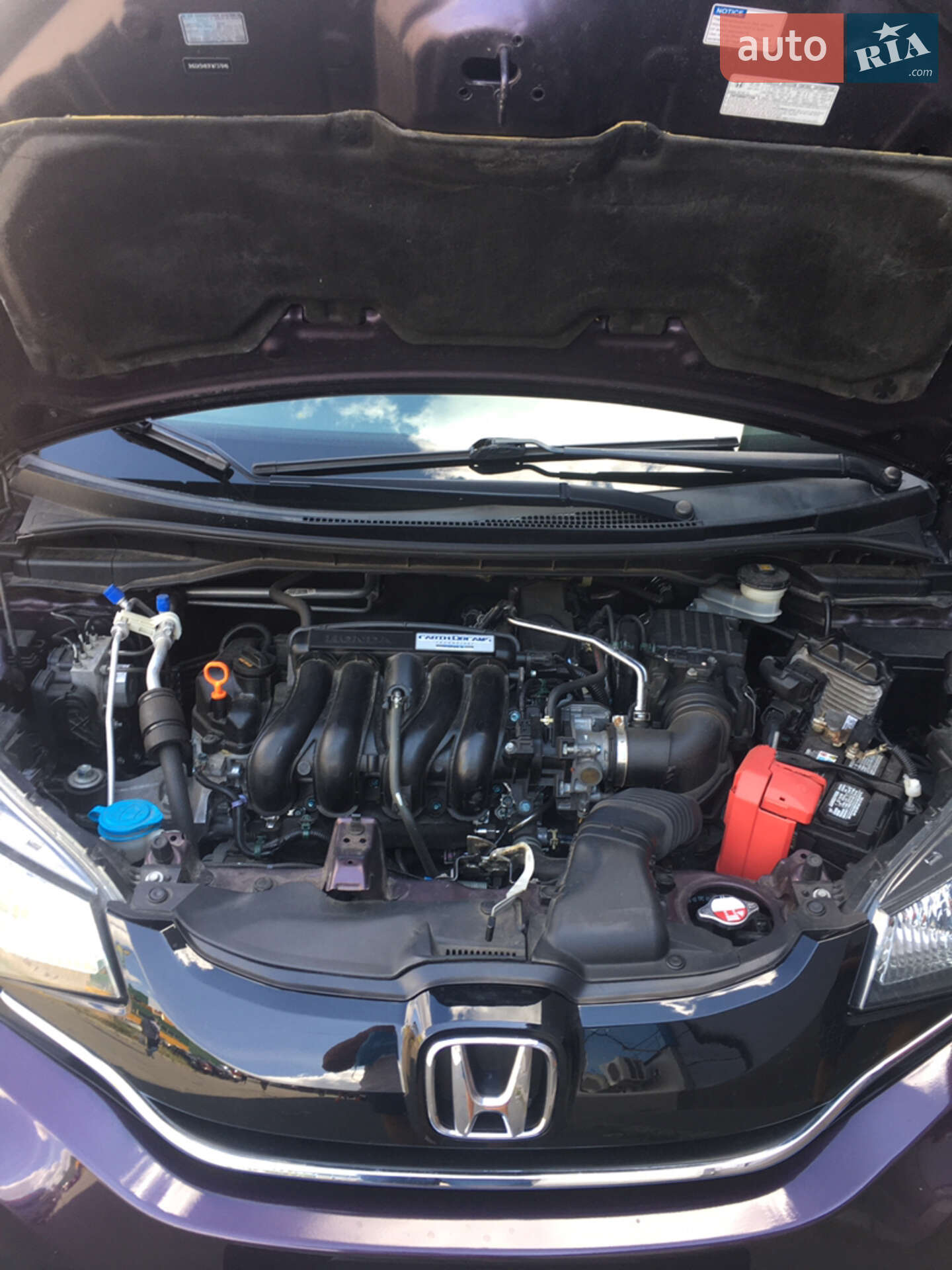 Honda Fit 2014 VIN 3HGGK5H83FM737846 фото оголошення 4 з 15