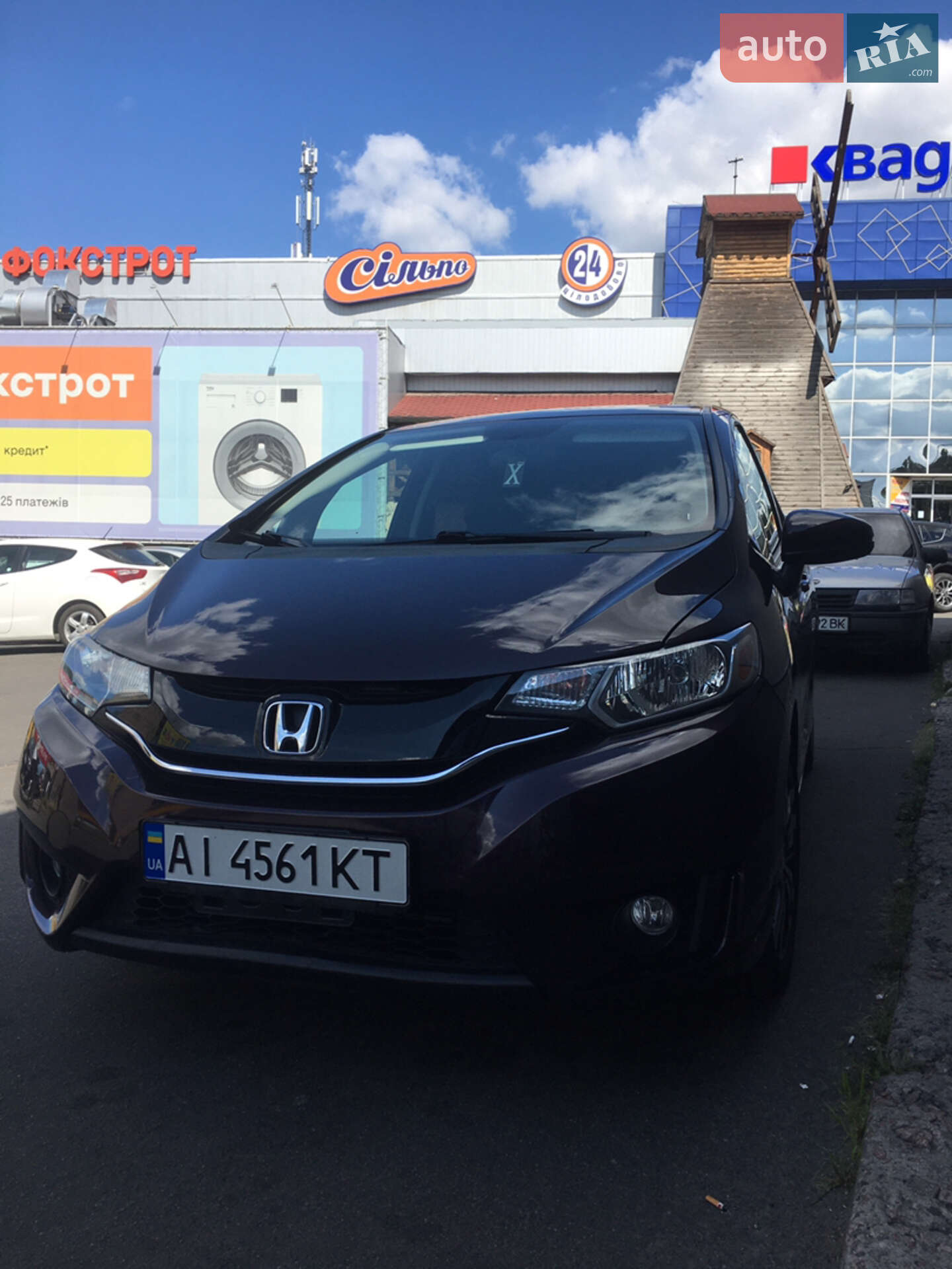 Honda Fit 2014 VIN 3HGGK5H83FM737846 фото оголошення 11 з 15