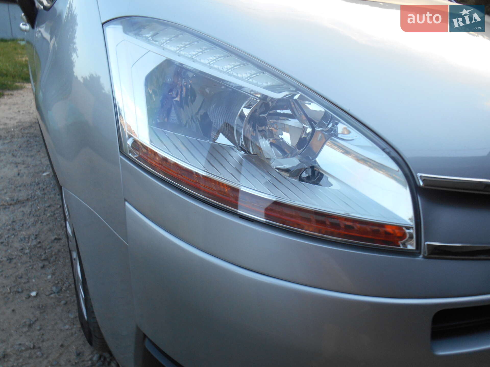 Citroen C4 Picasso 2009 VIN VF7UA9HZC9J297145 фото оголошення 2 з 18