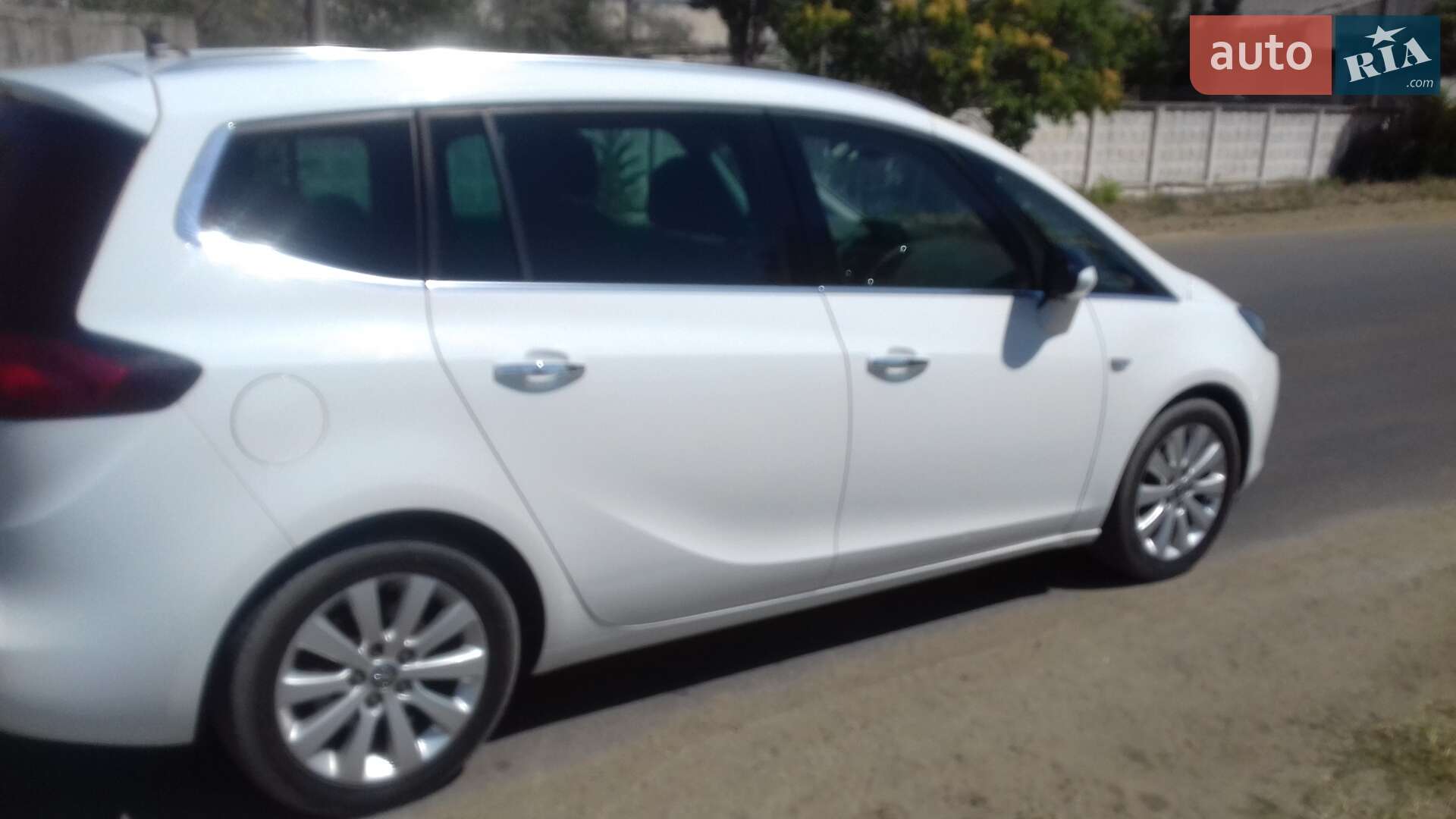 Opel Zafira Tourer 2012 VIN W0LPE9EC2D2025112 фото оголошення 2 з 19