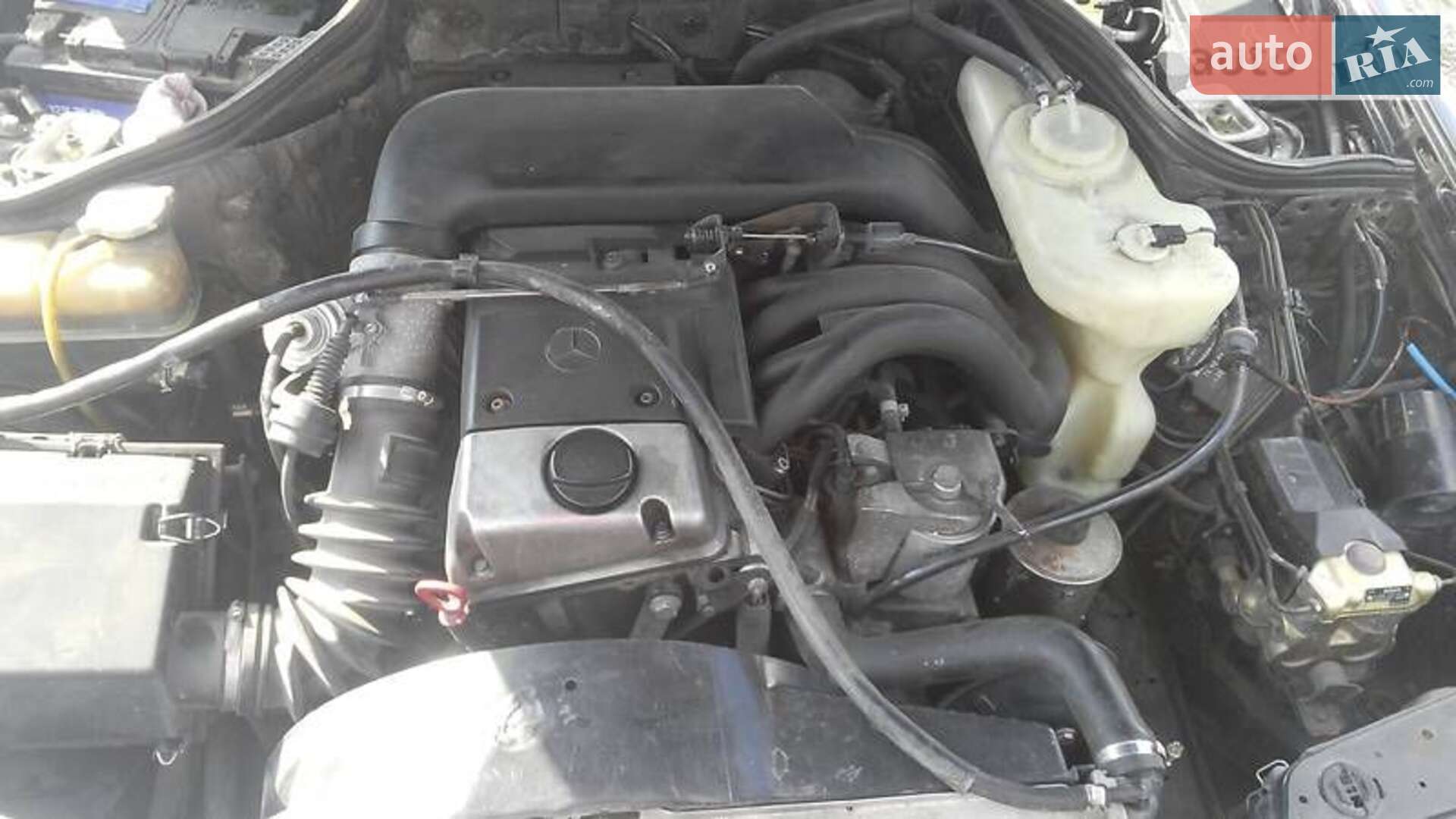 Mercedes-Benz E-Class 1995 VIN WDB1241261C104088 фото оголошення 9 з 13