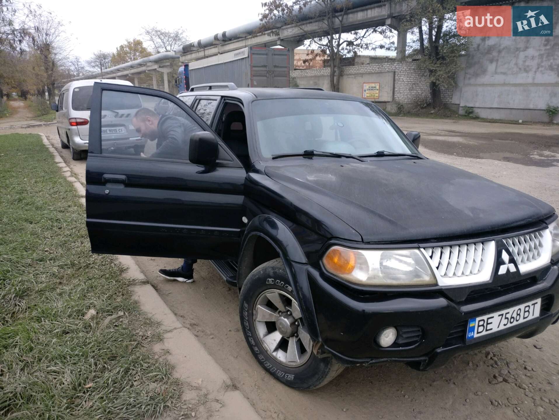 Mitsubishi Pajero Sport 2007 VIN JMB0RK9607J001319 фото оголошення 2 з 6