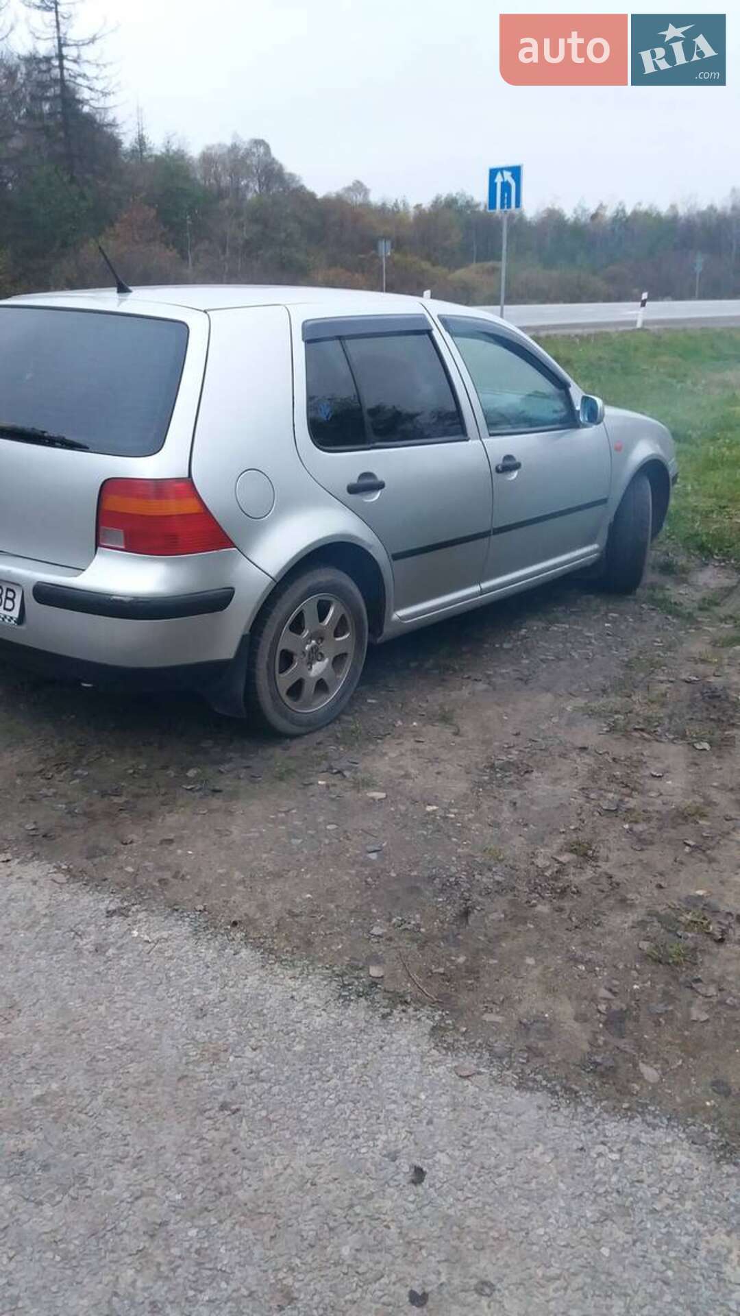 Volkswagen Golf 1999 VIN WWWZZZ1JZXW613654 фото оголошення 5 з 12