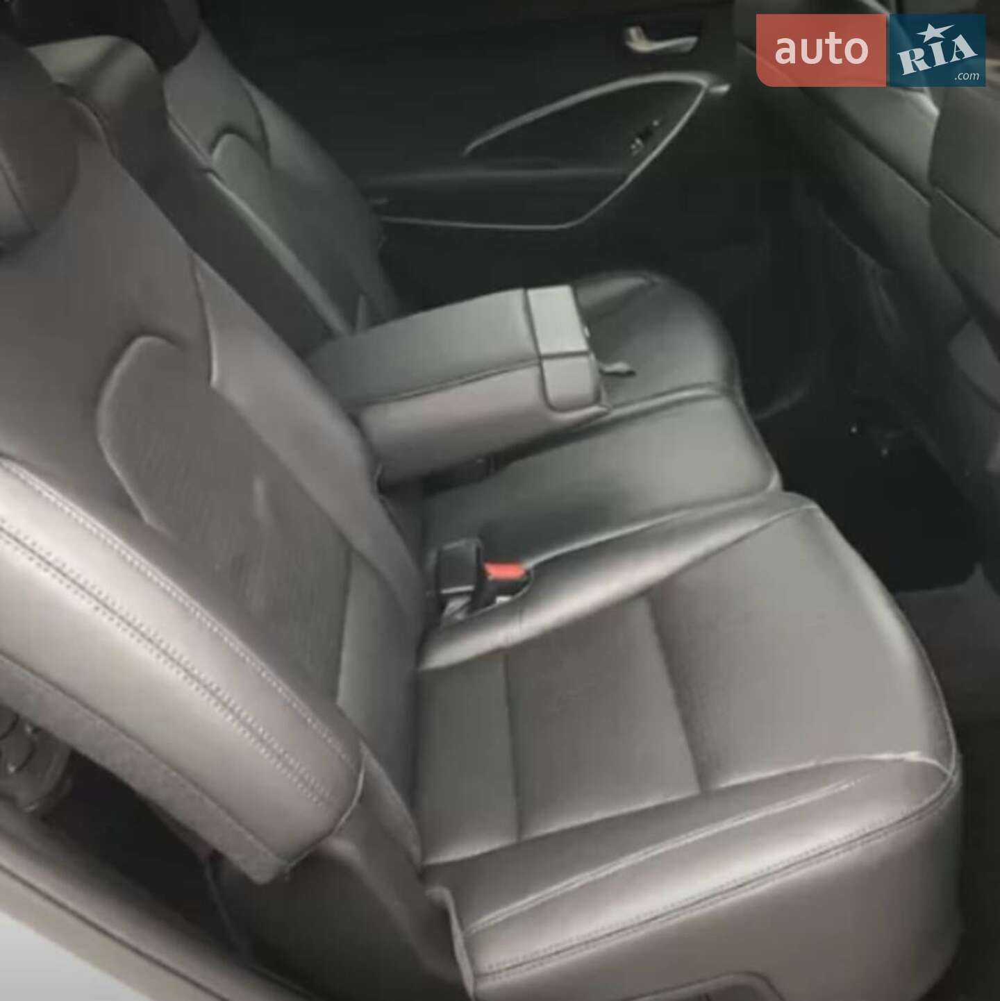 Hyundai Santa FE 2012 VIN KMHSU81XDDU053363 фото оголошення 27 з 62