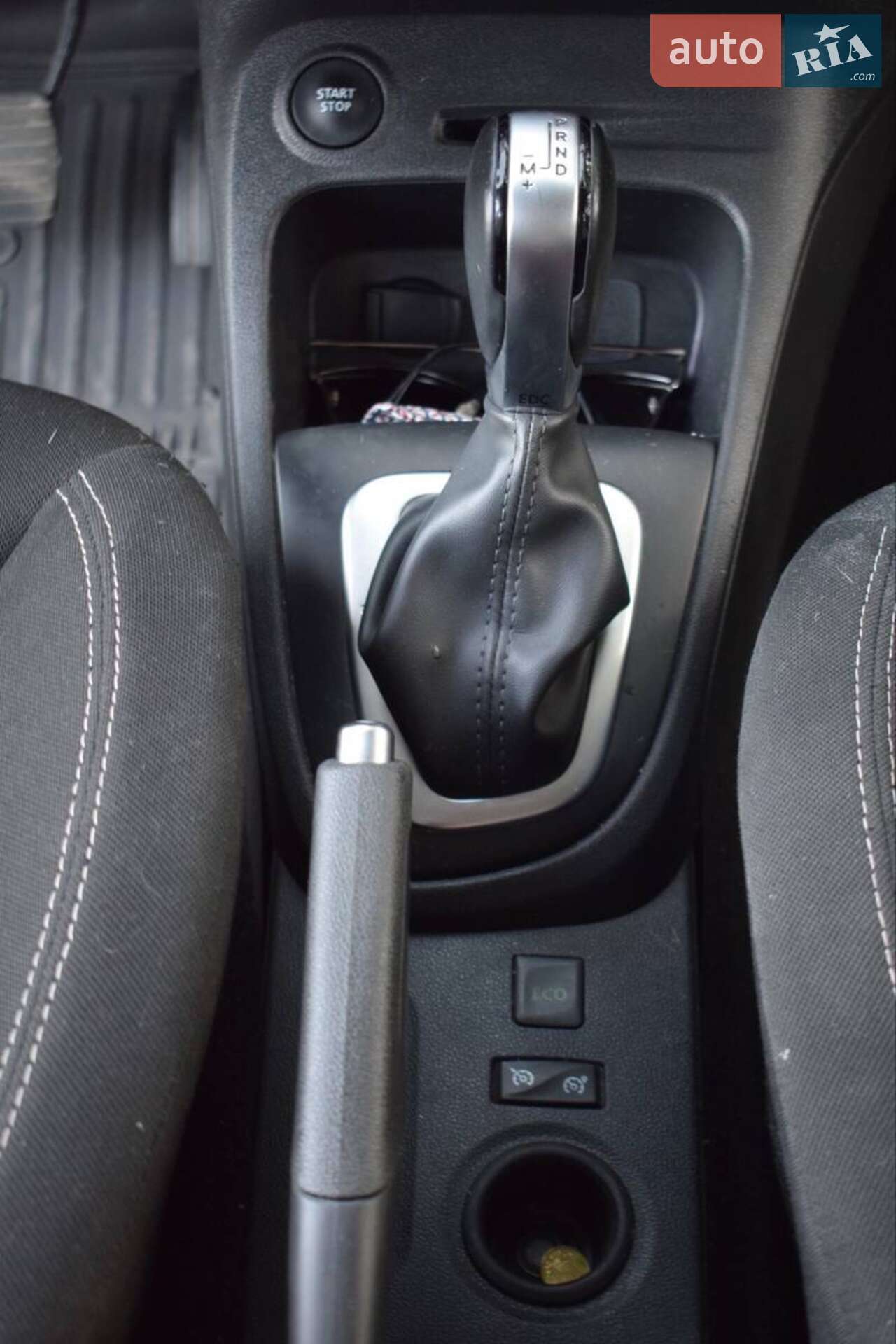 Renault Captur 2017 VIN VF12R011A59678626 фото оголошення 4 з 12