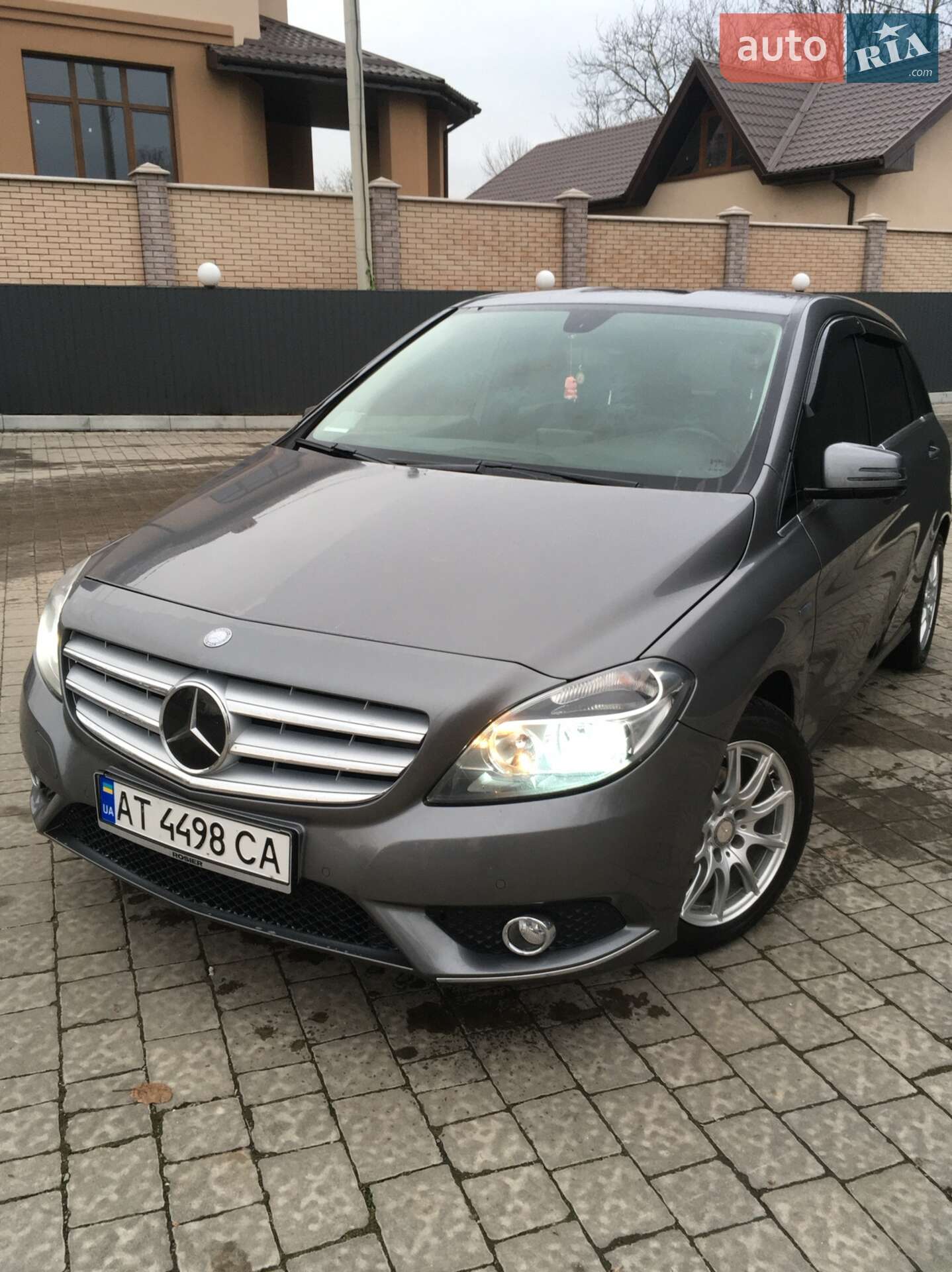 Mercedes-Benz B-Class 2012 VIN WDD2462001J062001 фото оголошення 6 з 12