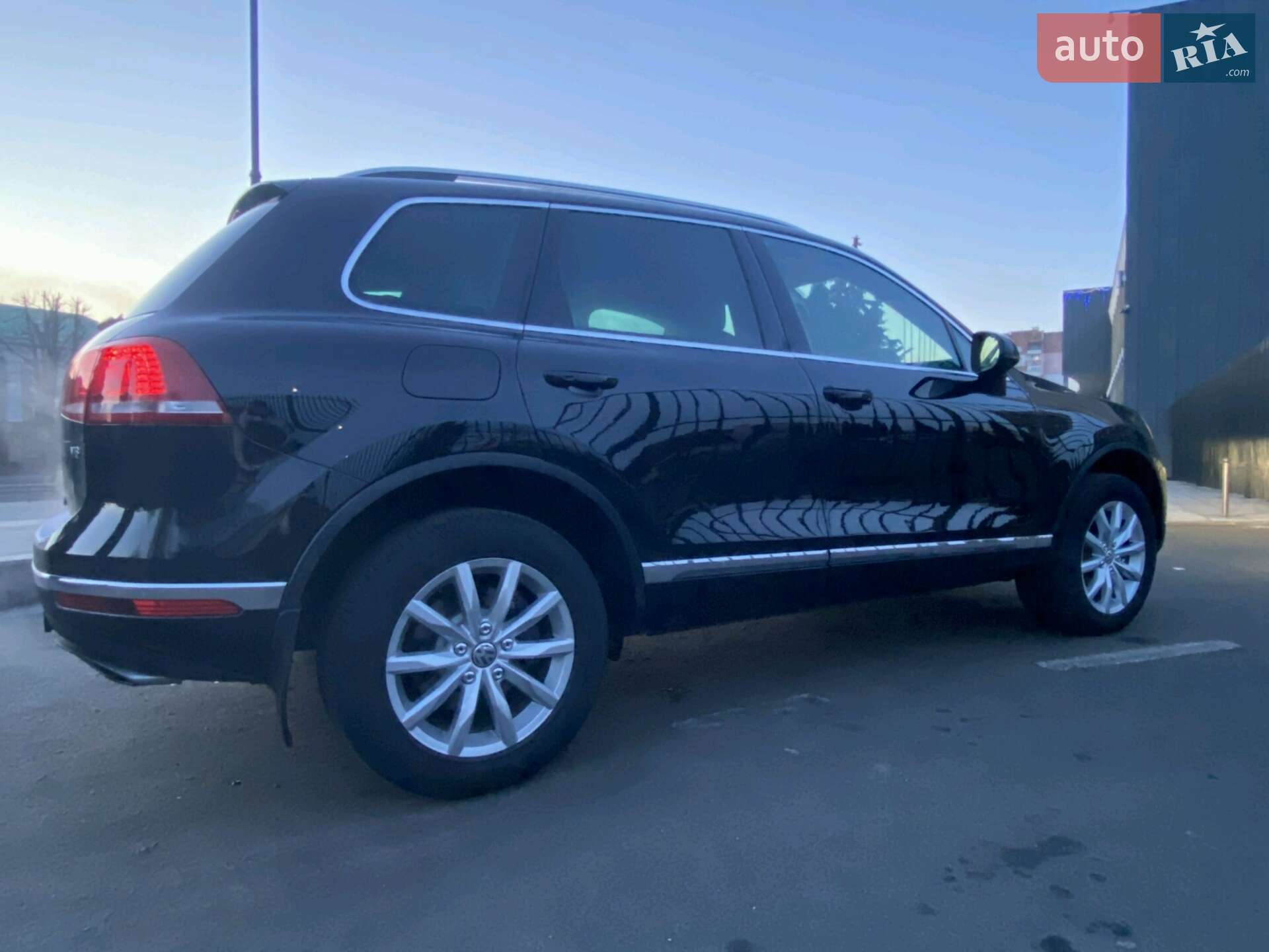 Volkswagen Touareg 2016 VIN WVGEF7BP3HD003594 фото оголошення 20 з 23