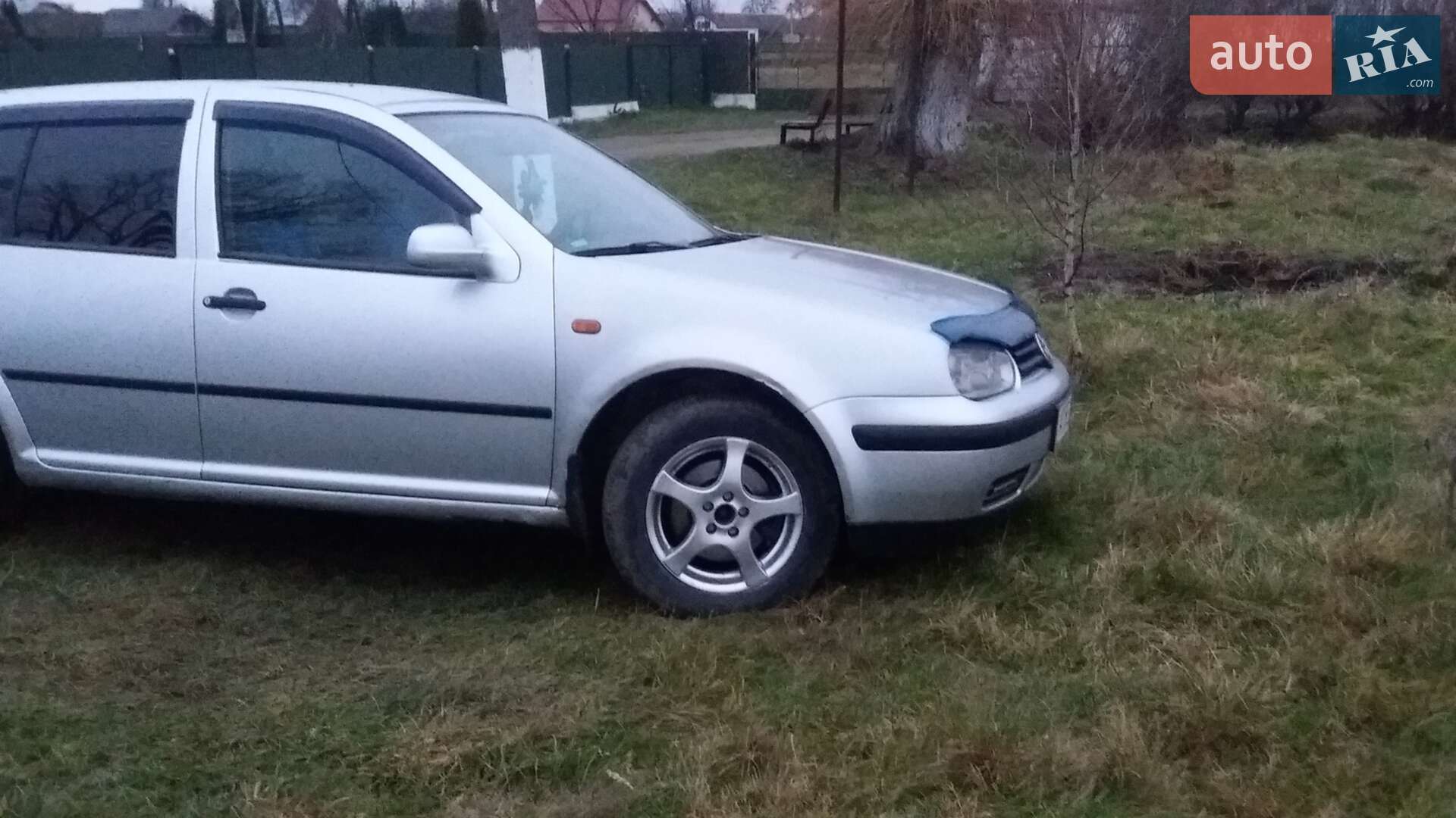 Volkswagen Golf 1999 VIN WWWZZZ1JZXW613654 фото оголошення 2 з 15