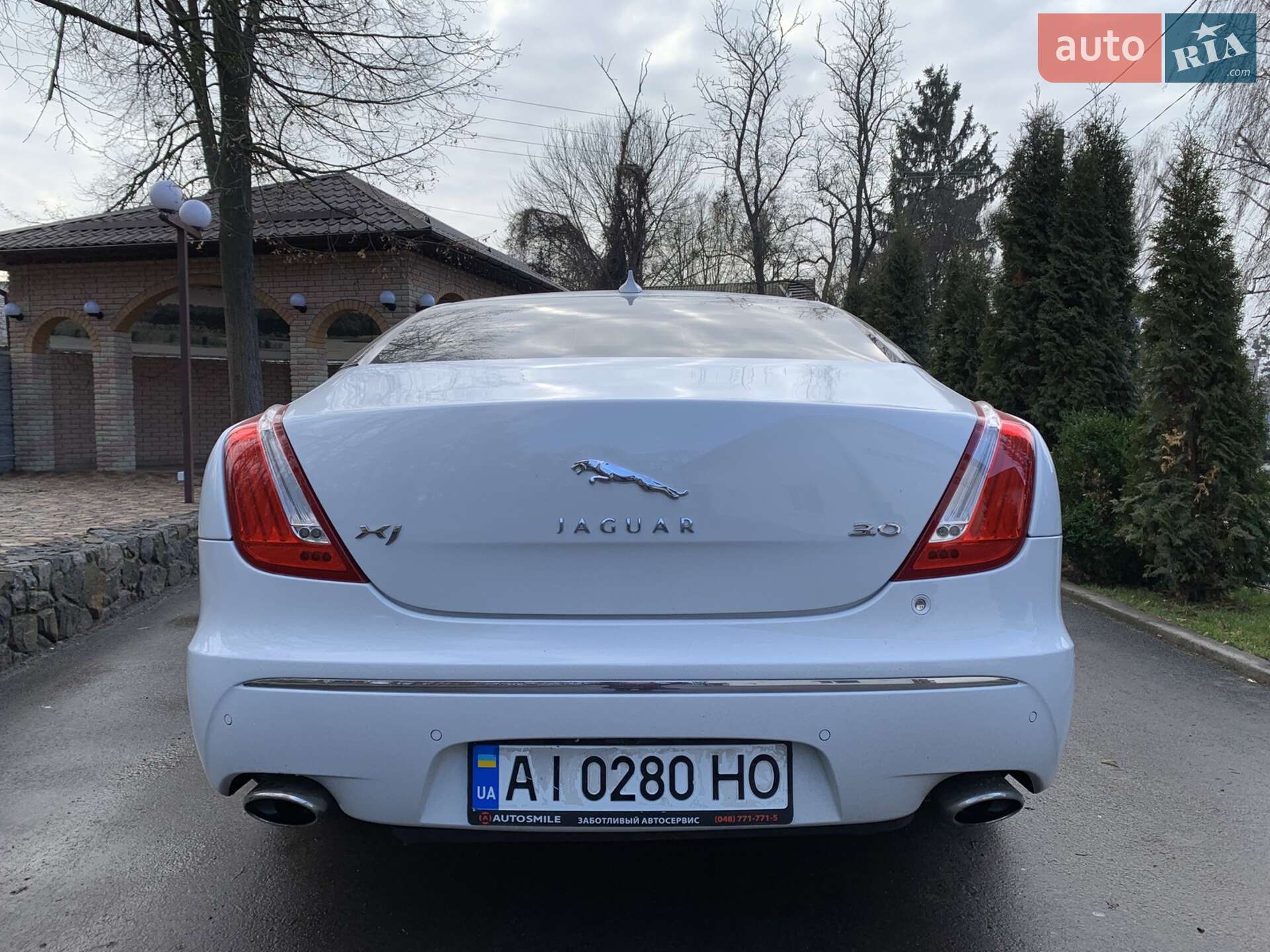 Jaguar XJ 2012 VIN SAJWA1C7XD8V39658 фото оголошення 3 з 9