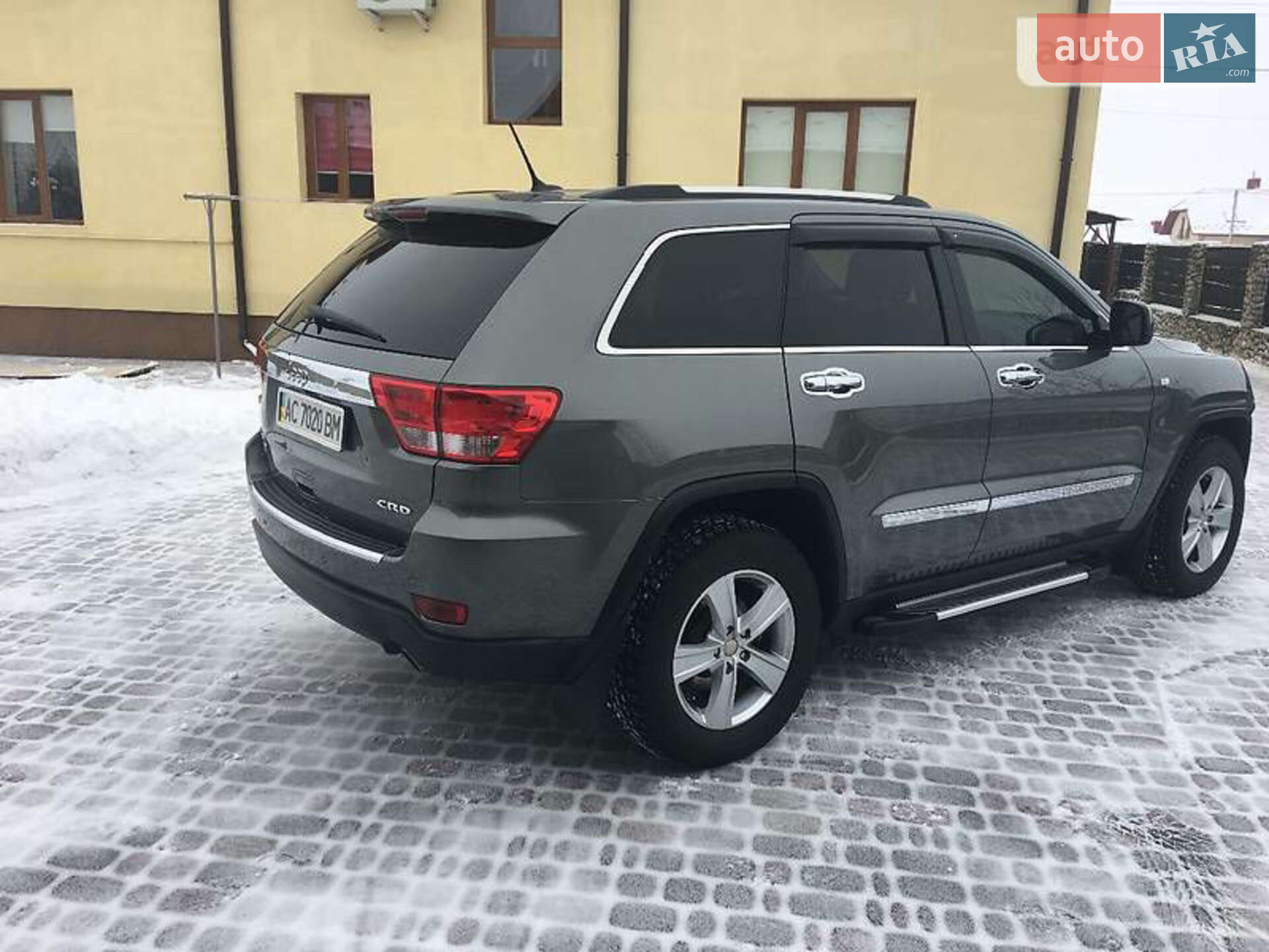 Jeep Grand Cherokee 2011 VIN 1C4RJFCM5CC100880 фото оголошення 4 з 19