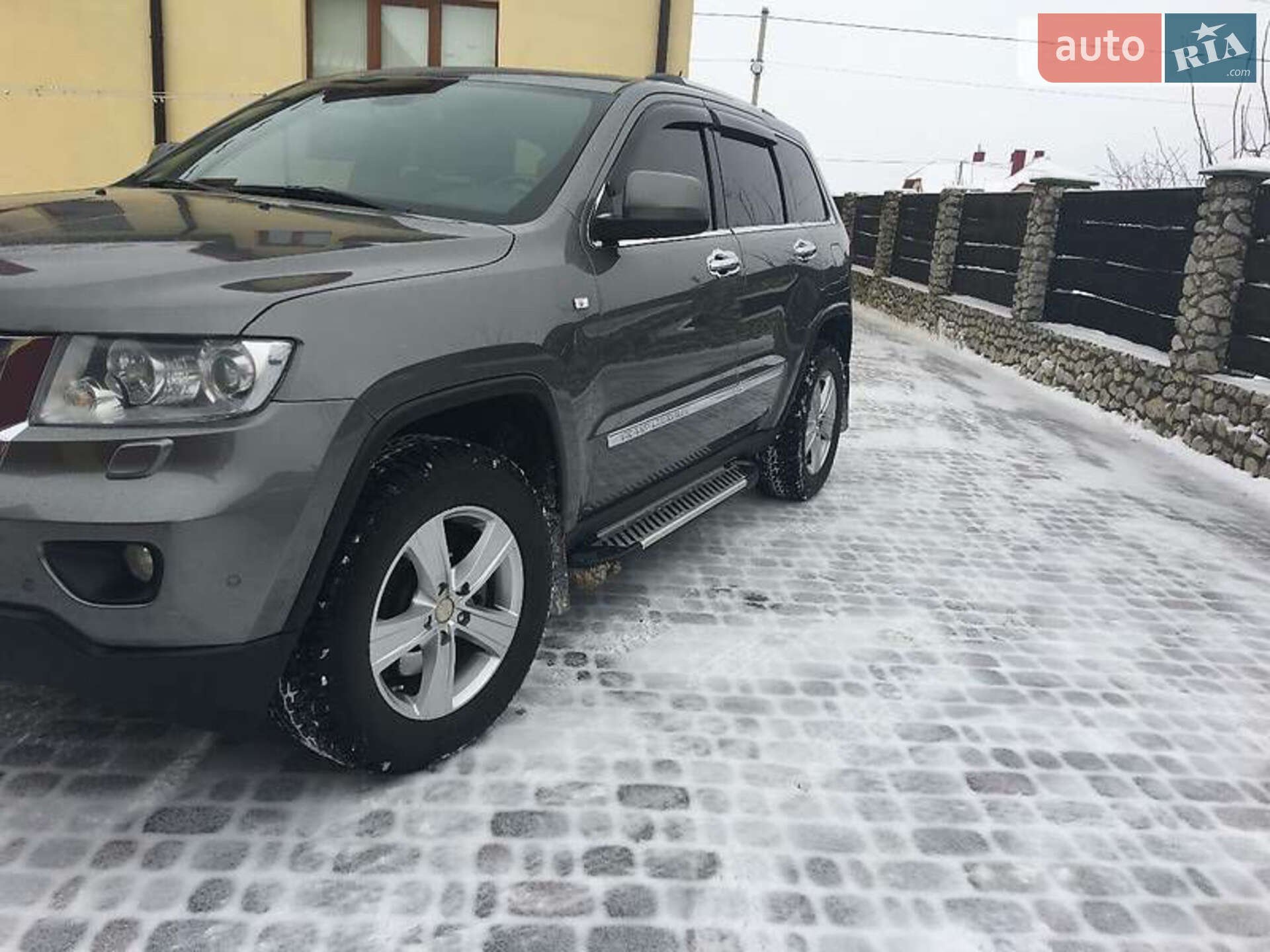 Jeep Grand Cherokee 2011 VIN 1C4RJFCM5CC100880 фото оголошення 15 з 19