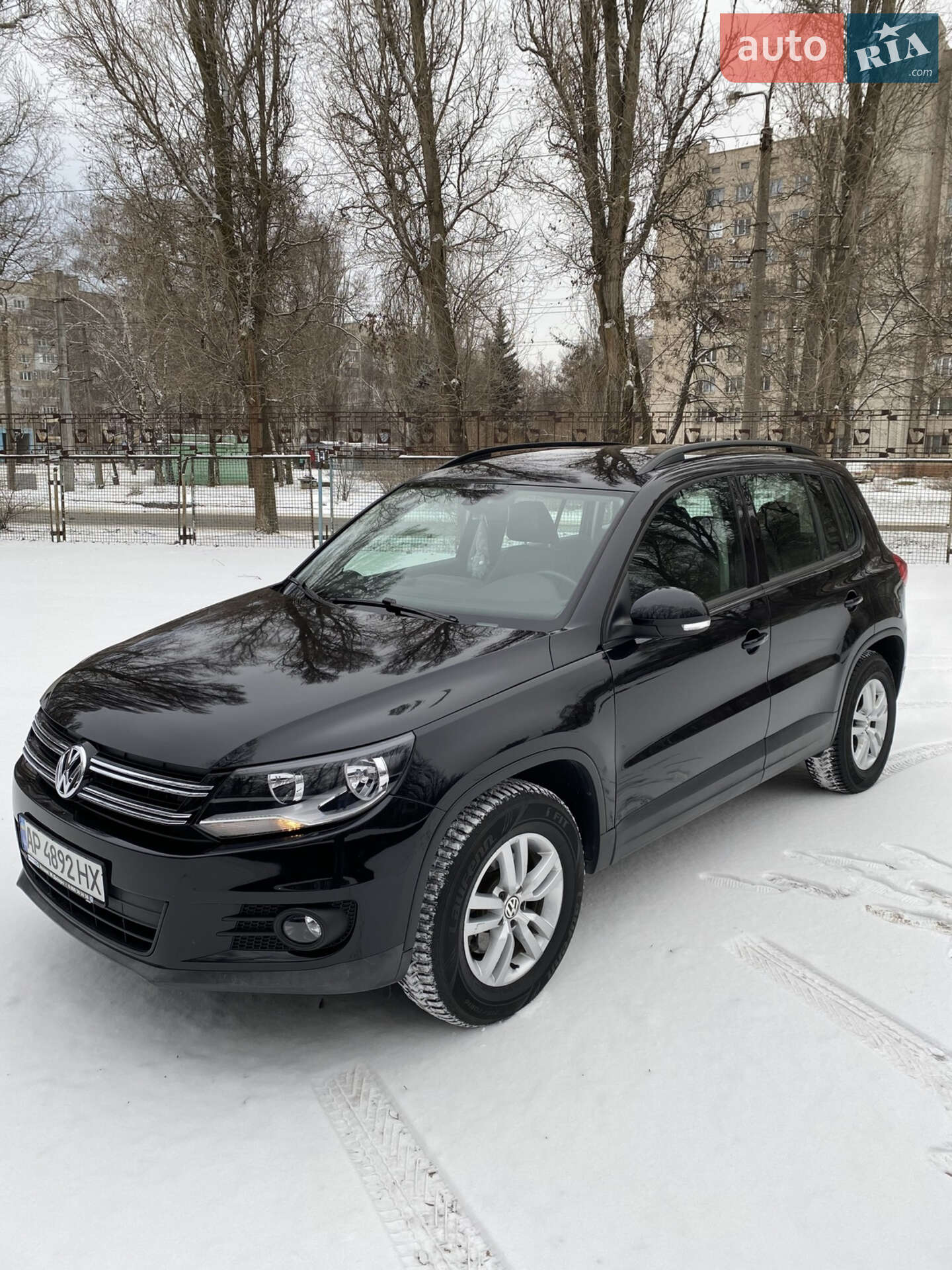 Volkswagen Tiguan 2017 VIN WVGAV7AX7HK036886 фото оголошення 21 з 46