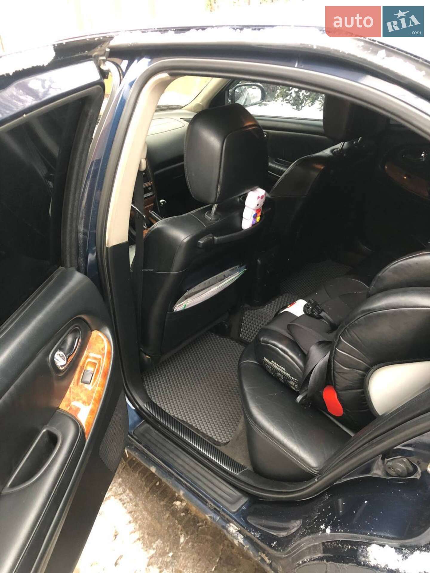 Nissan Maxima 2003 VIN JN1CAUA33U0070936 фото оголошення 3 з 6