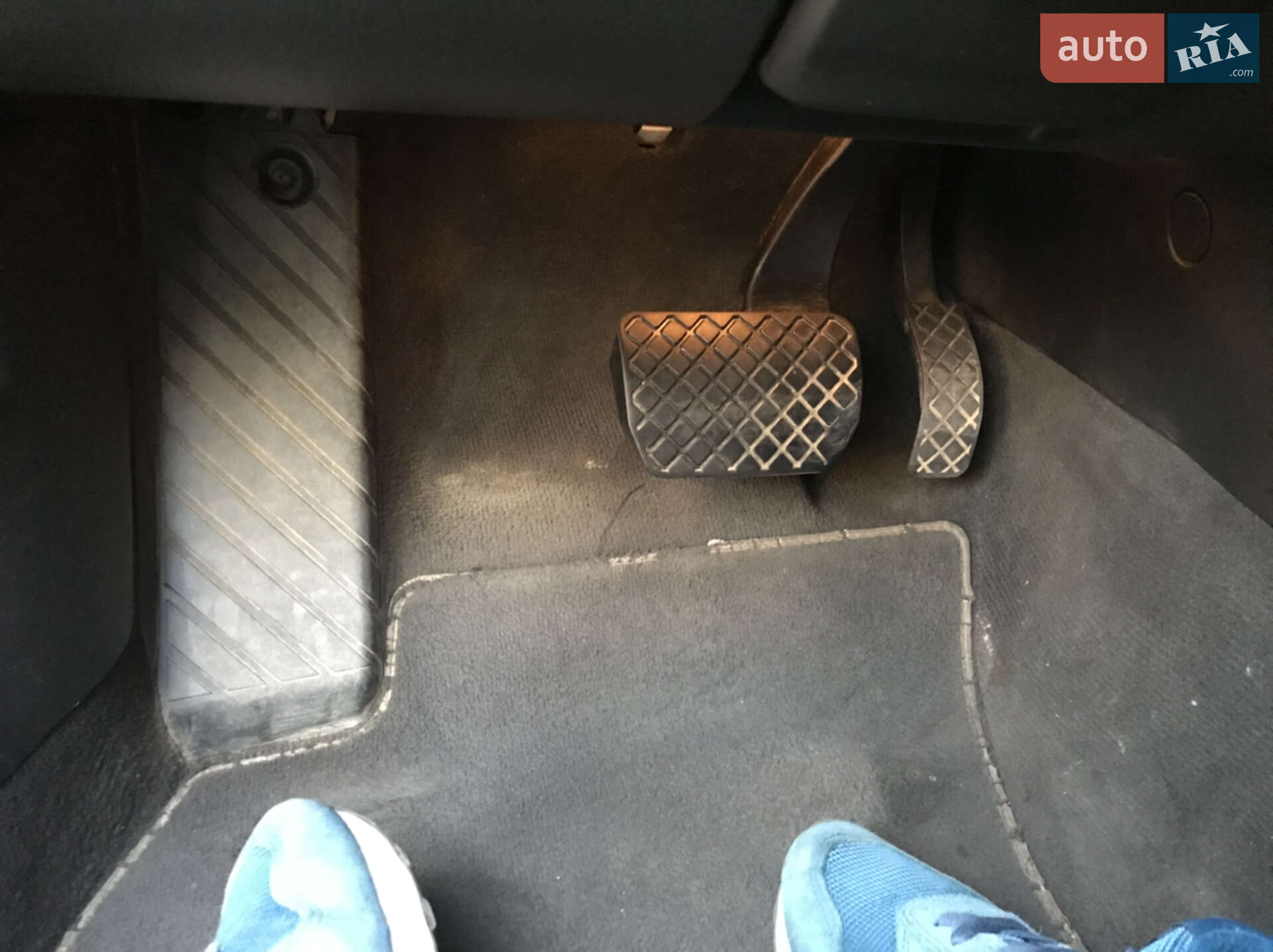 Audi A6 2004 VIN WAUZZZ4FX5Z033099 фото оголошення 29 з 61