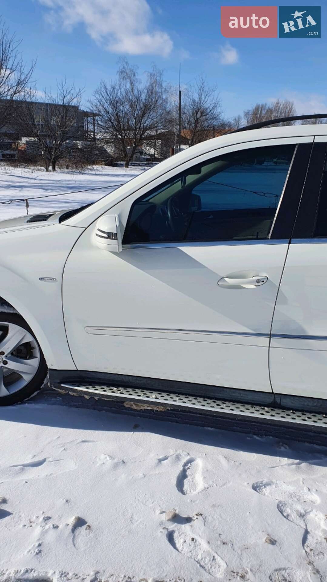 Mercedes-Benz M-Class 2011 VIN 4JGBB2FB0BA729695 фото оголошення 30 з 36