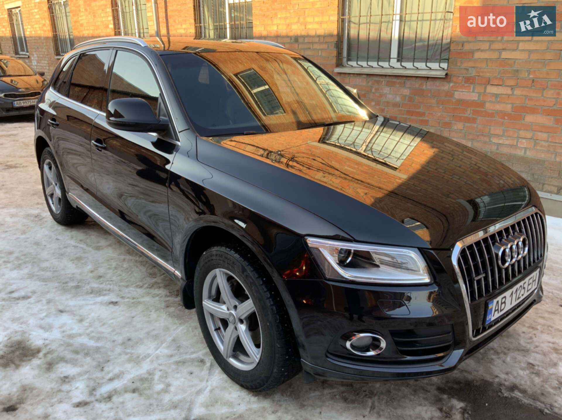 Audi Q5 2014 VIN WAUZZZ8R0EA079821 фото оголошення 6 з 33
