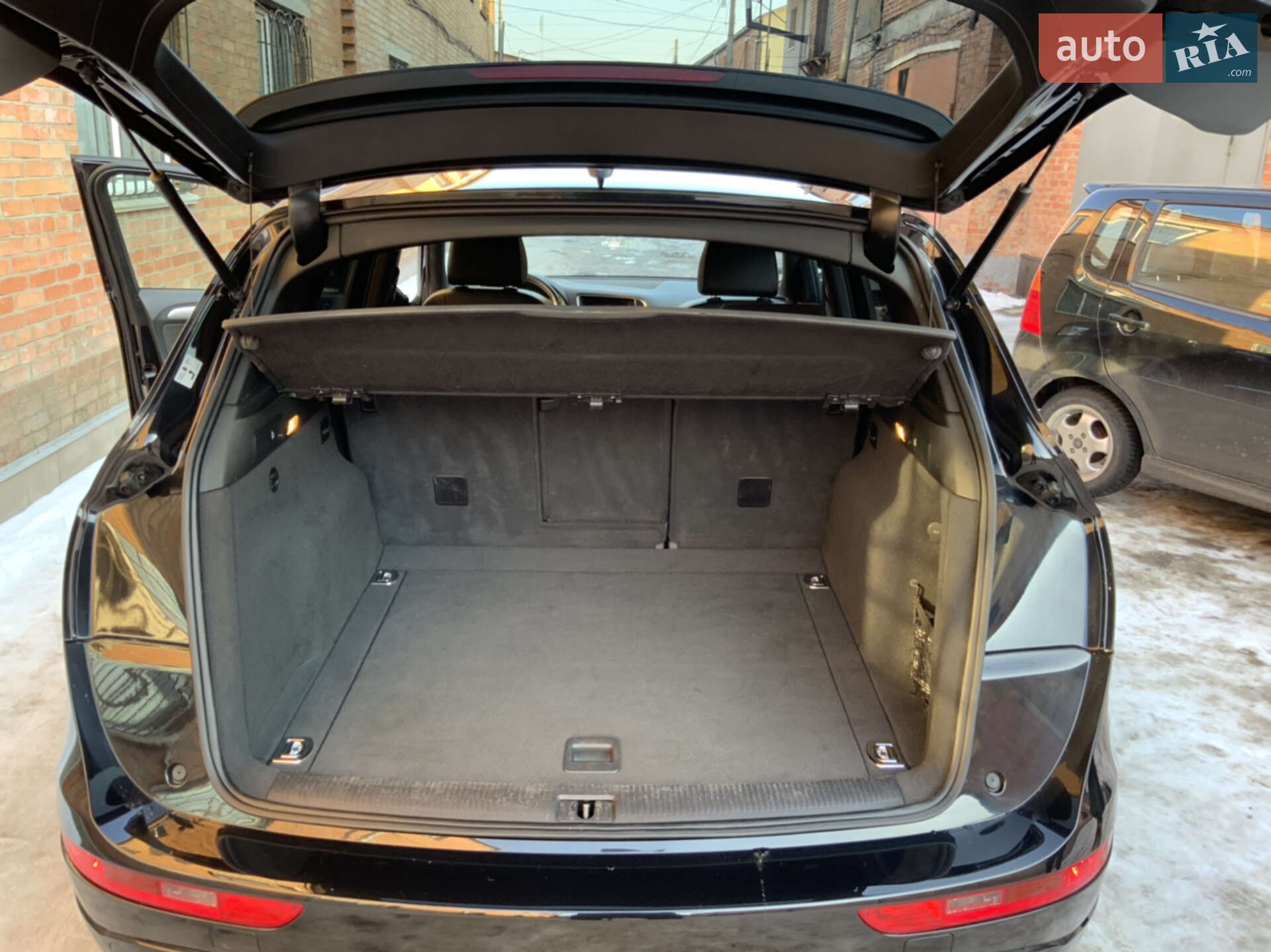 Audi Q5 2014 VIN WAUZZZ8R0EA079821 фото оголошення 14 з 33