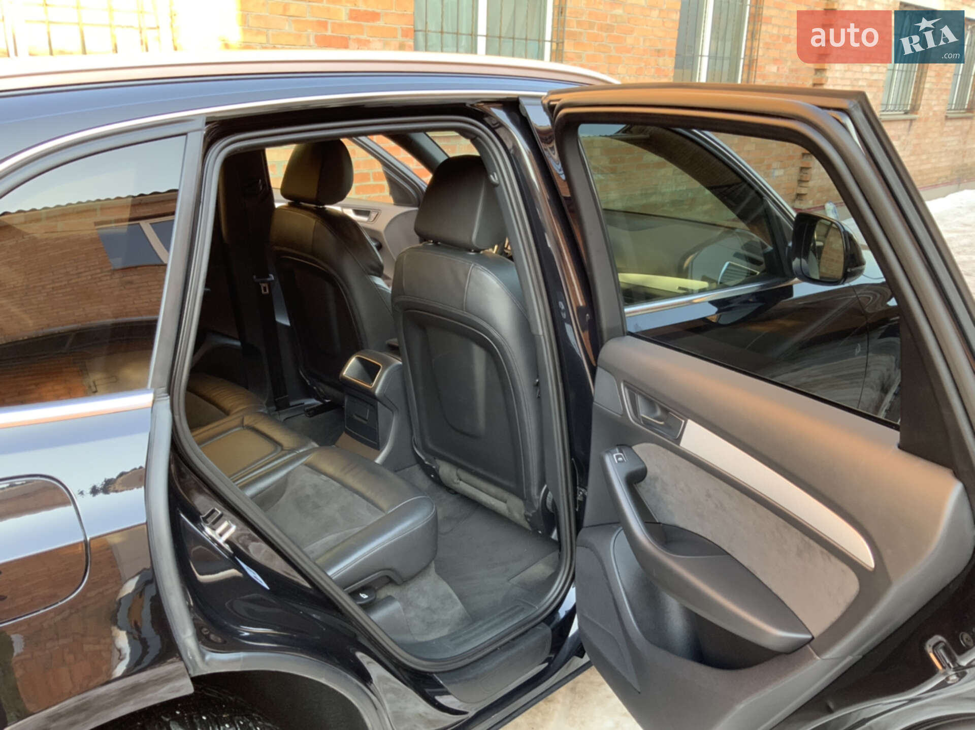Audi Q5 2014 VIN WAUZZZ8R0EA079821 фото оголошення 20 з 33