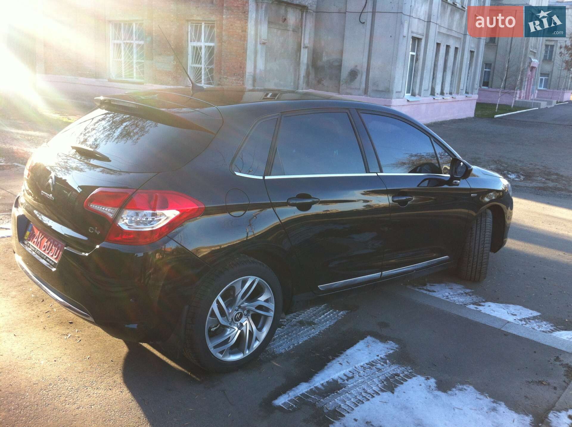 Citroen C4 2014 VIN VF7NC9HD8EY514623 фото оголошення 9 з 32