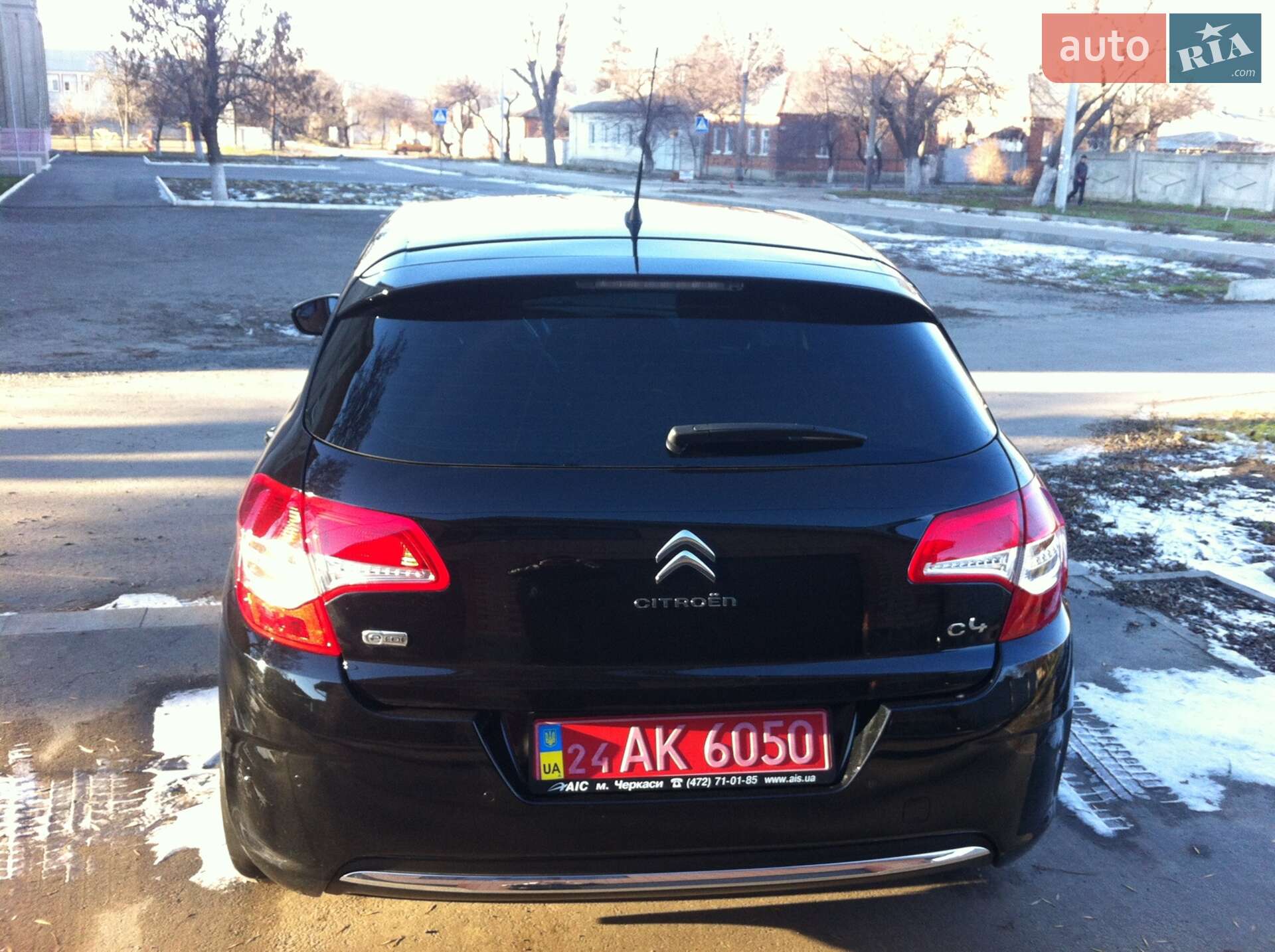 Citroen C4 2014 VIN VF7NC9HD8EY514623 фото оголошення 10 з 32