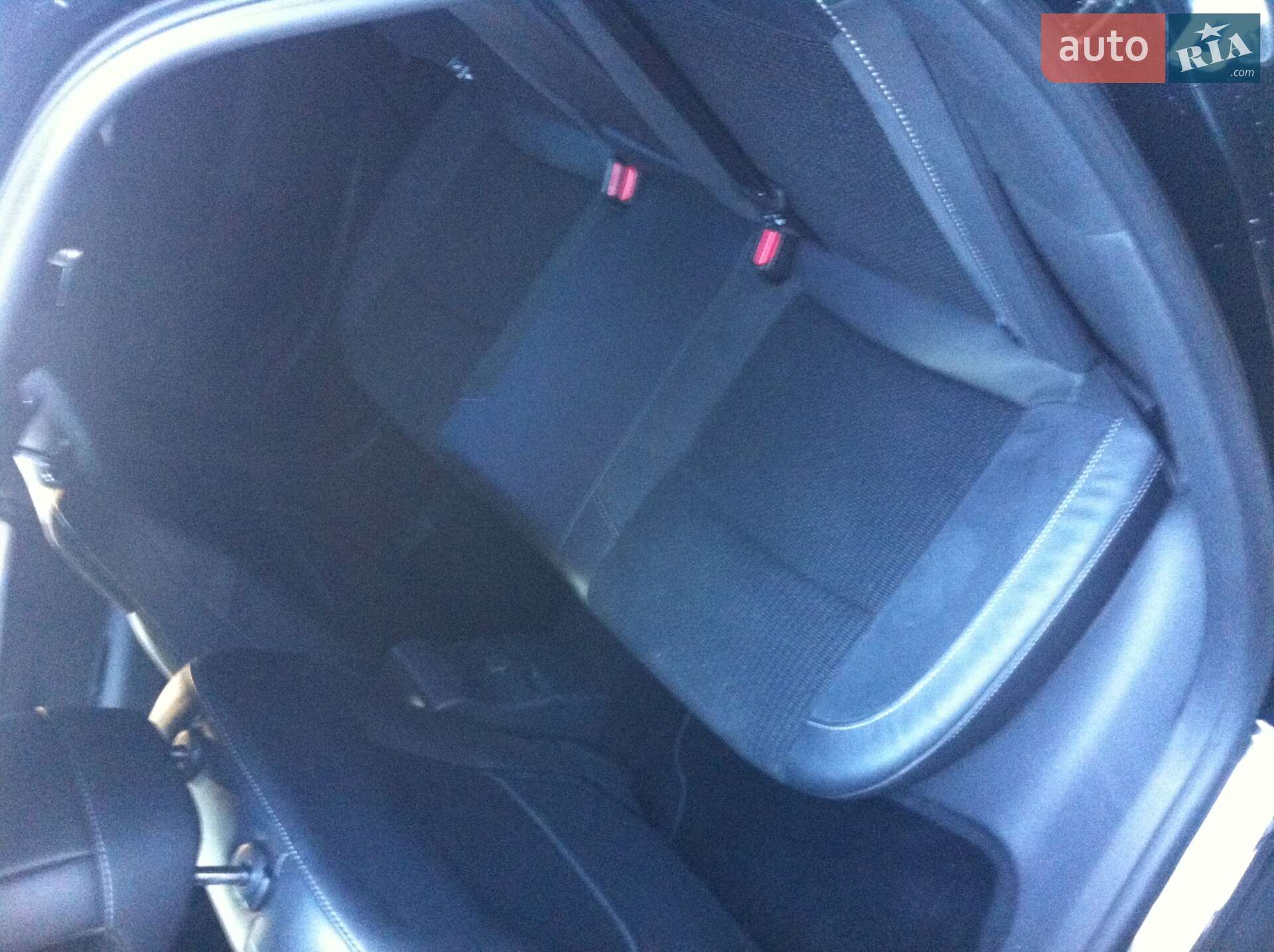 Citroen C4 2014 VIN VF7NC9HD8EY514623 фото оголошення 27 з 32